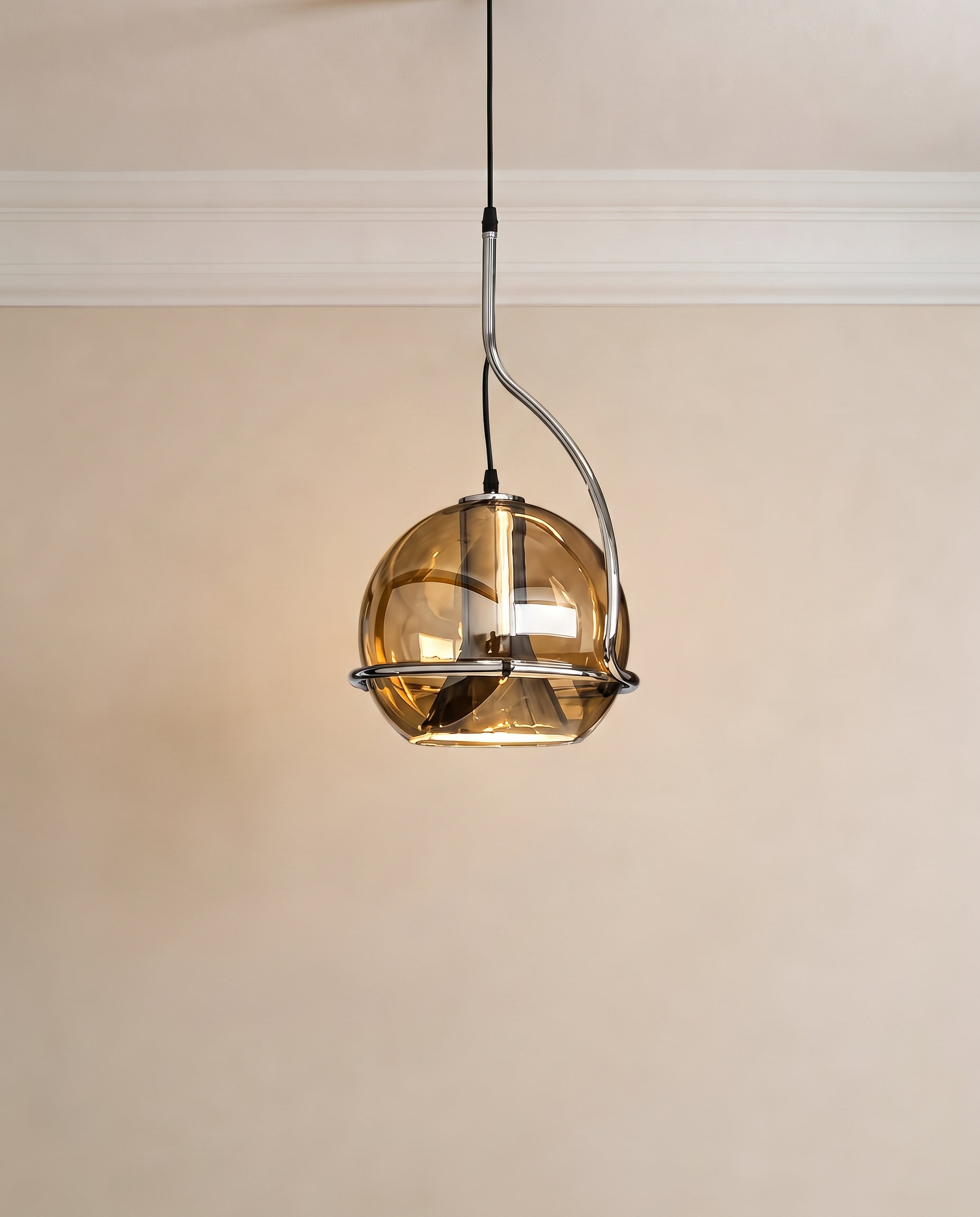 Amber Glow Glass Pendant Light, detail view — The Home Peck