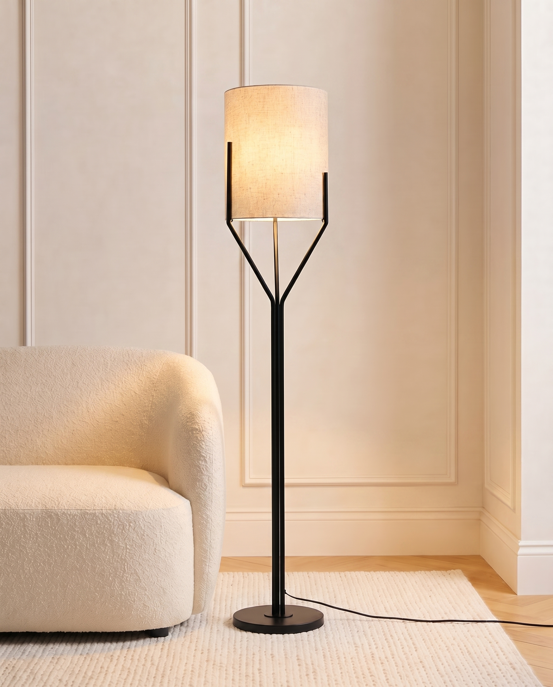 Black floor lamp, detail