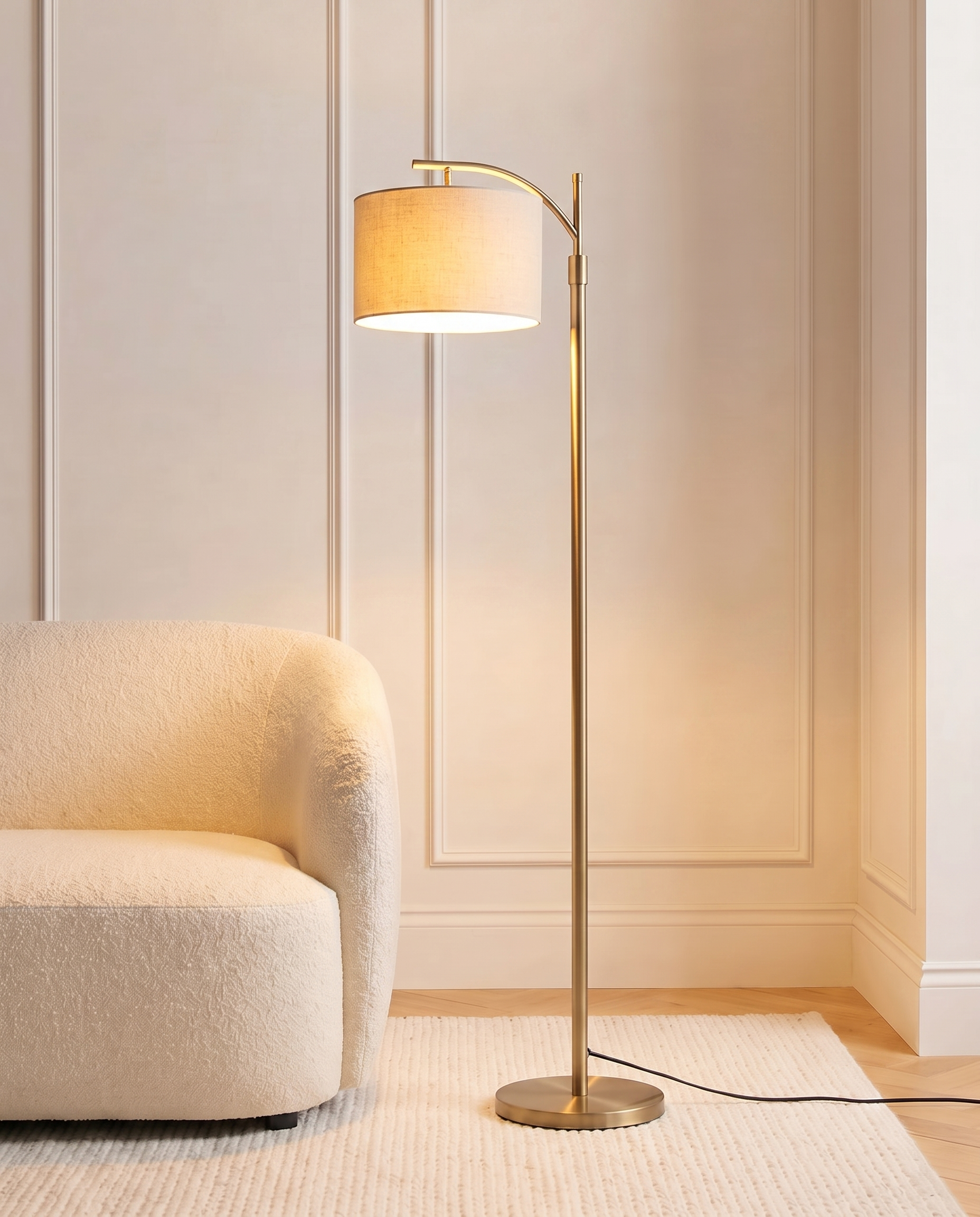 Gold floor lamp, detail