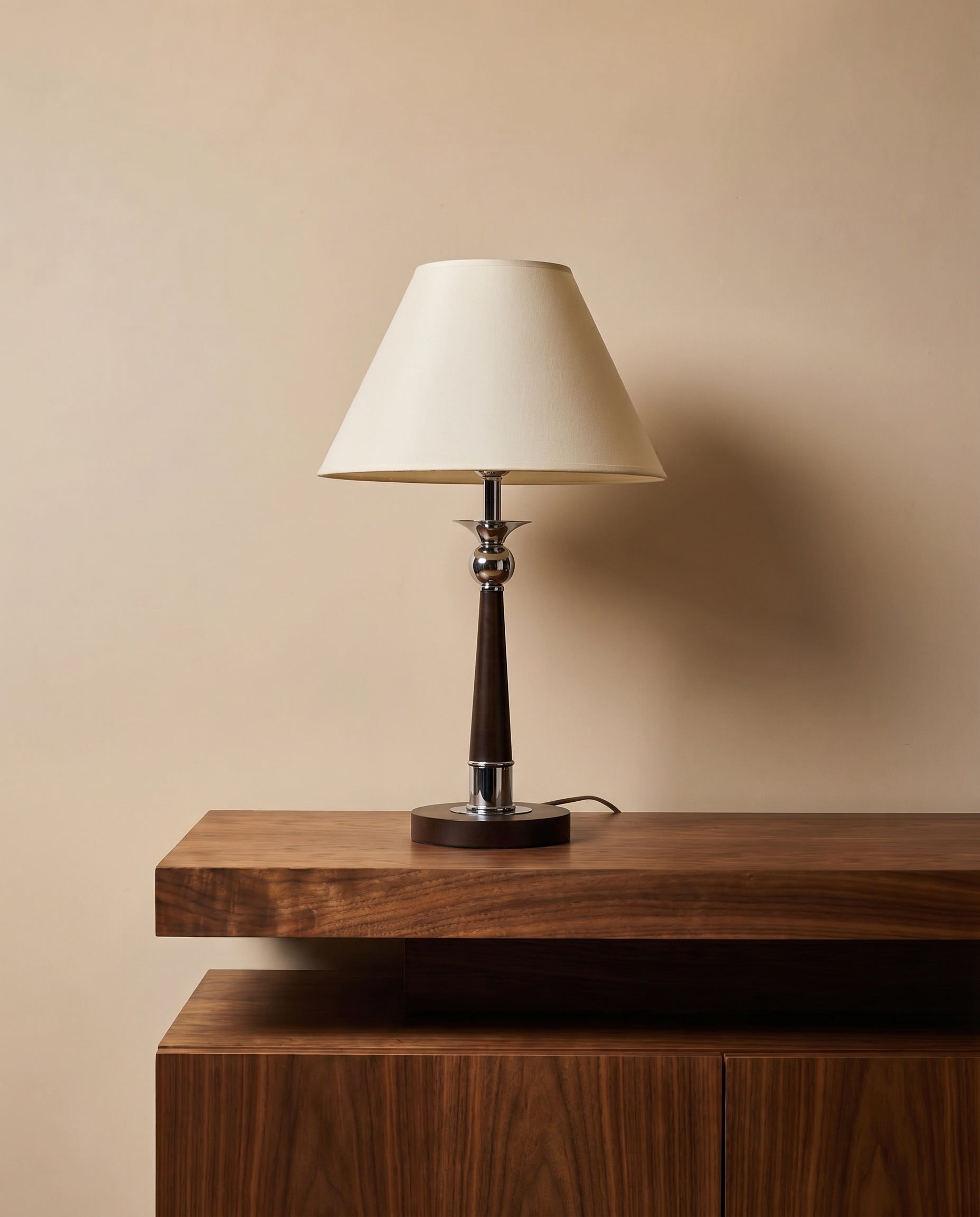 Black wooden table lamp with white shade