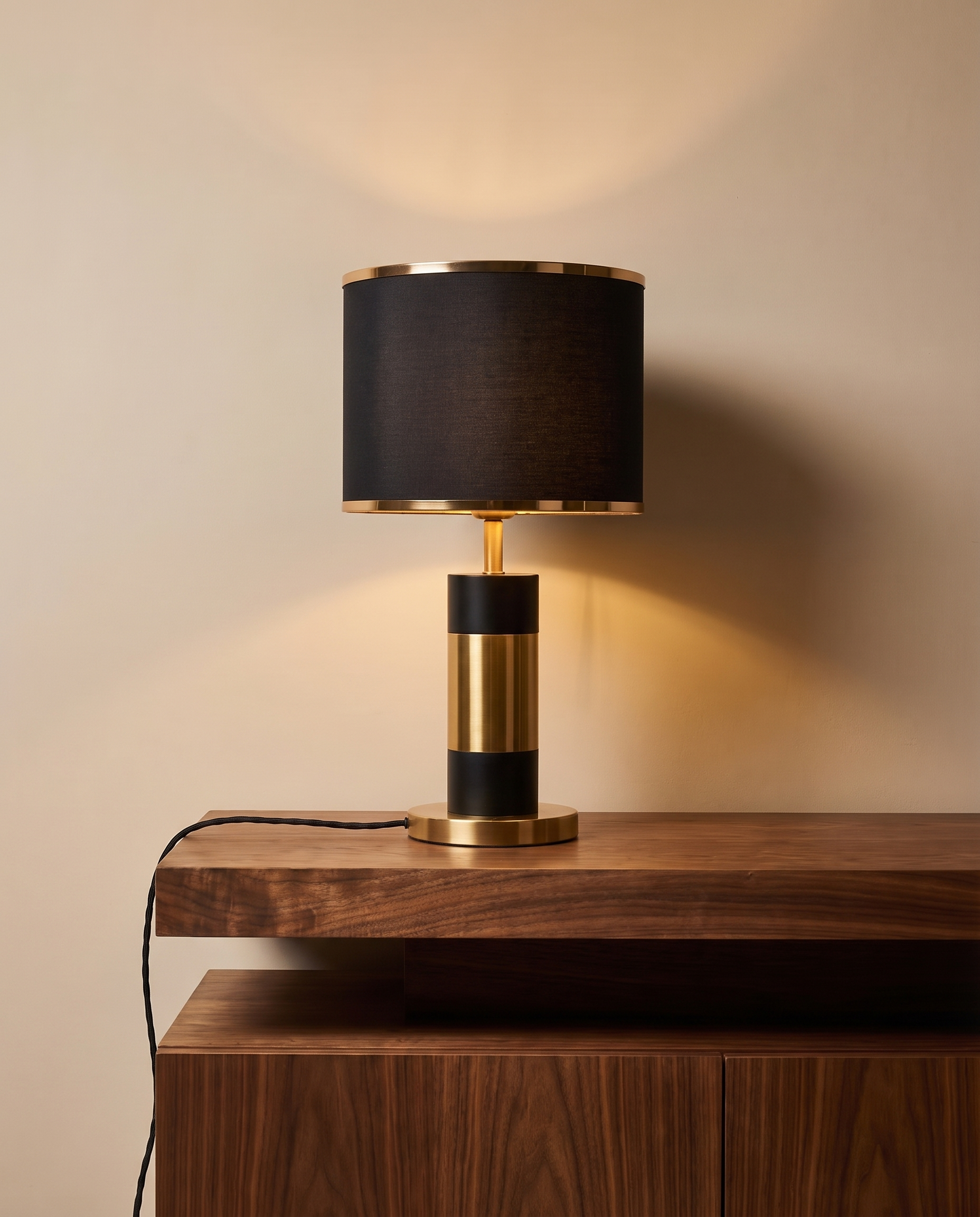 Gold and black table lamp, detail