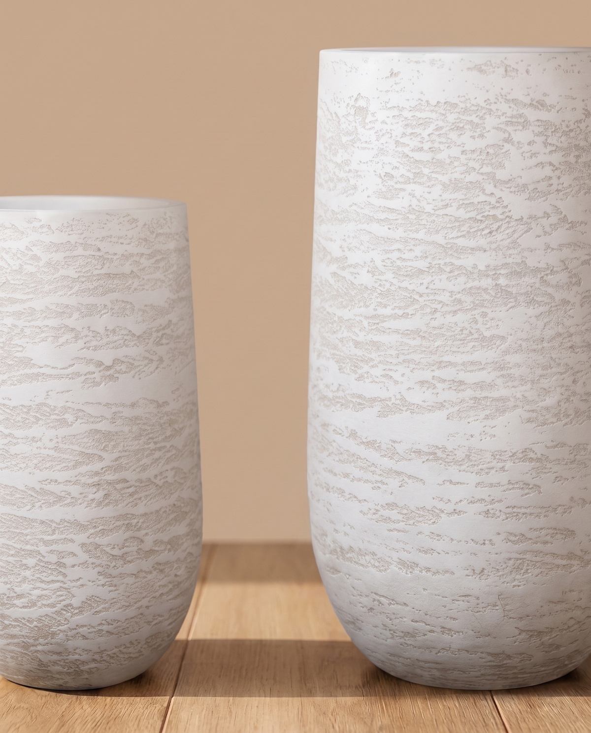 Aero Tall White Fibreclay Pots