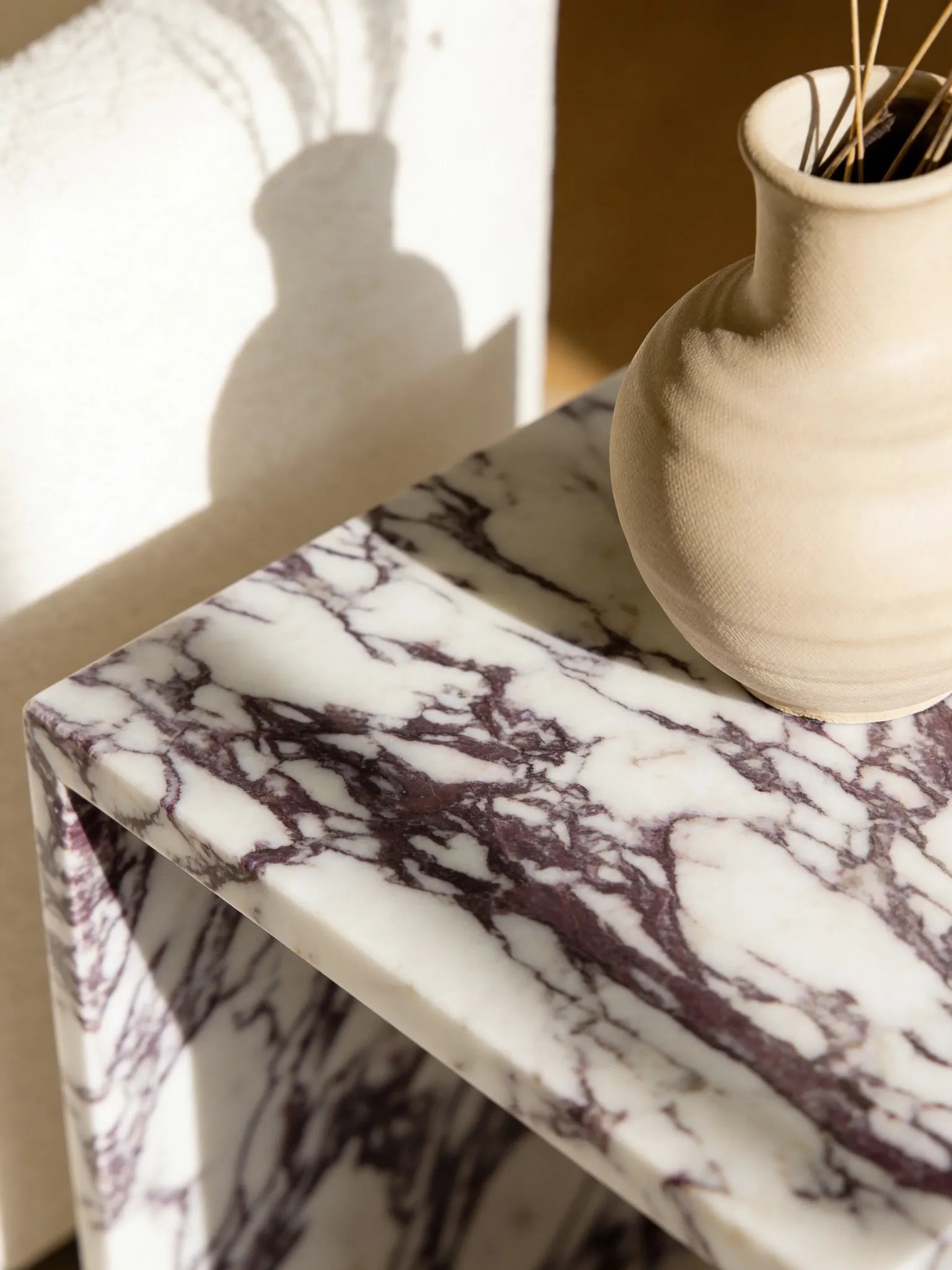 Calacatta box side table, close-up of the white marble veining