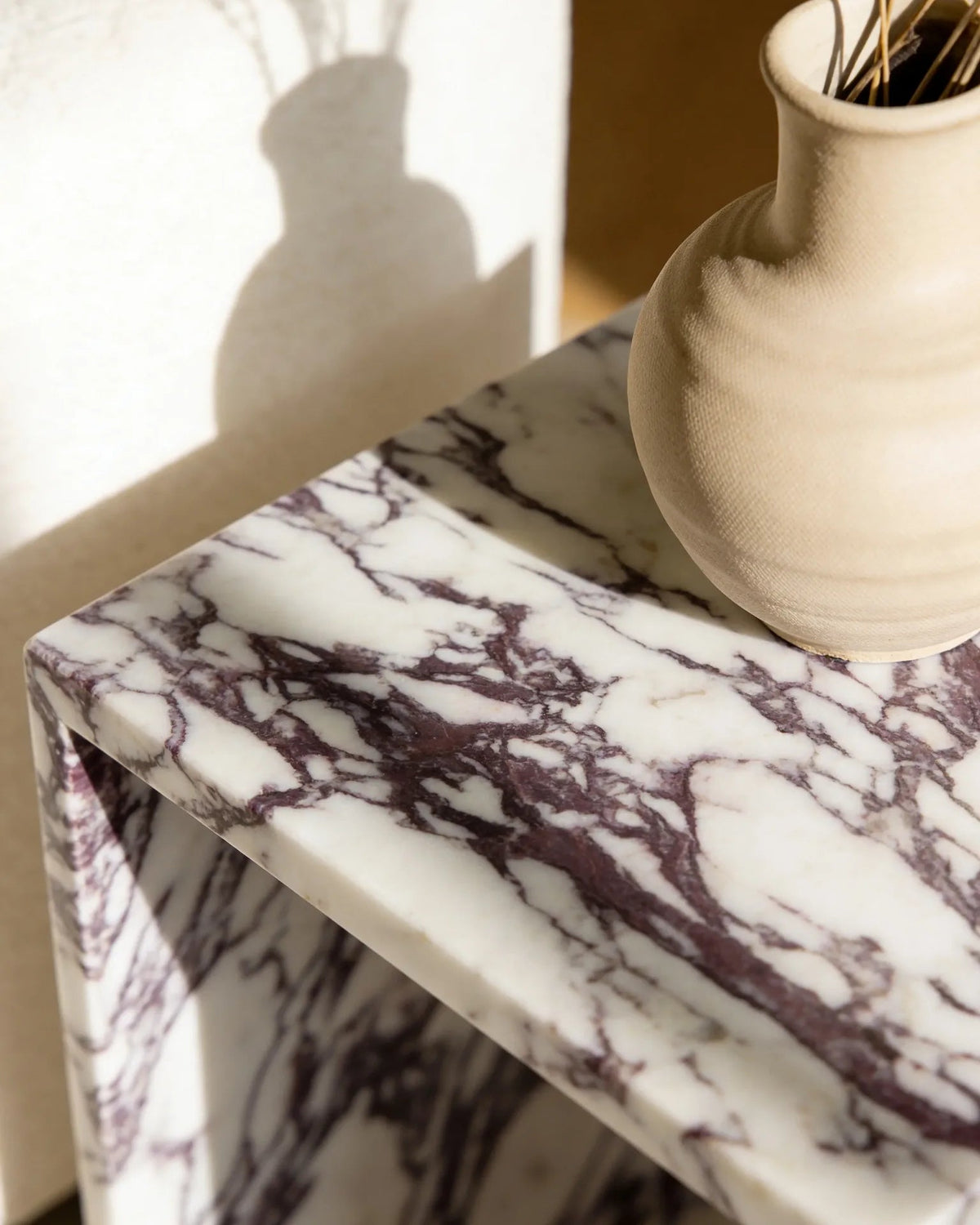 Calacatta box side table, close-up of the white marble veining