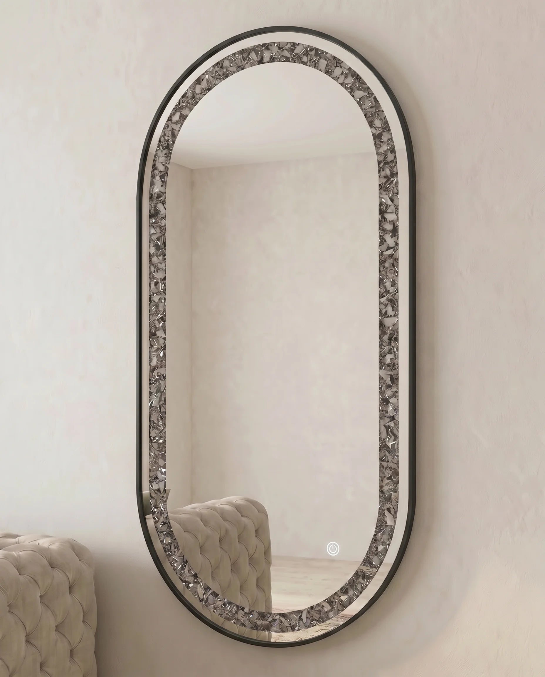 Almas black crystal LED oval mirror, close-up of the crystal frame