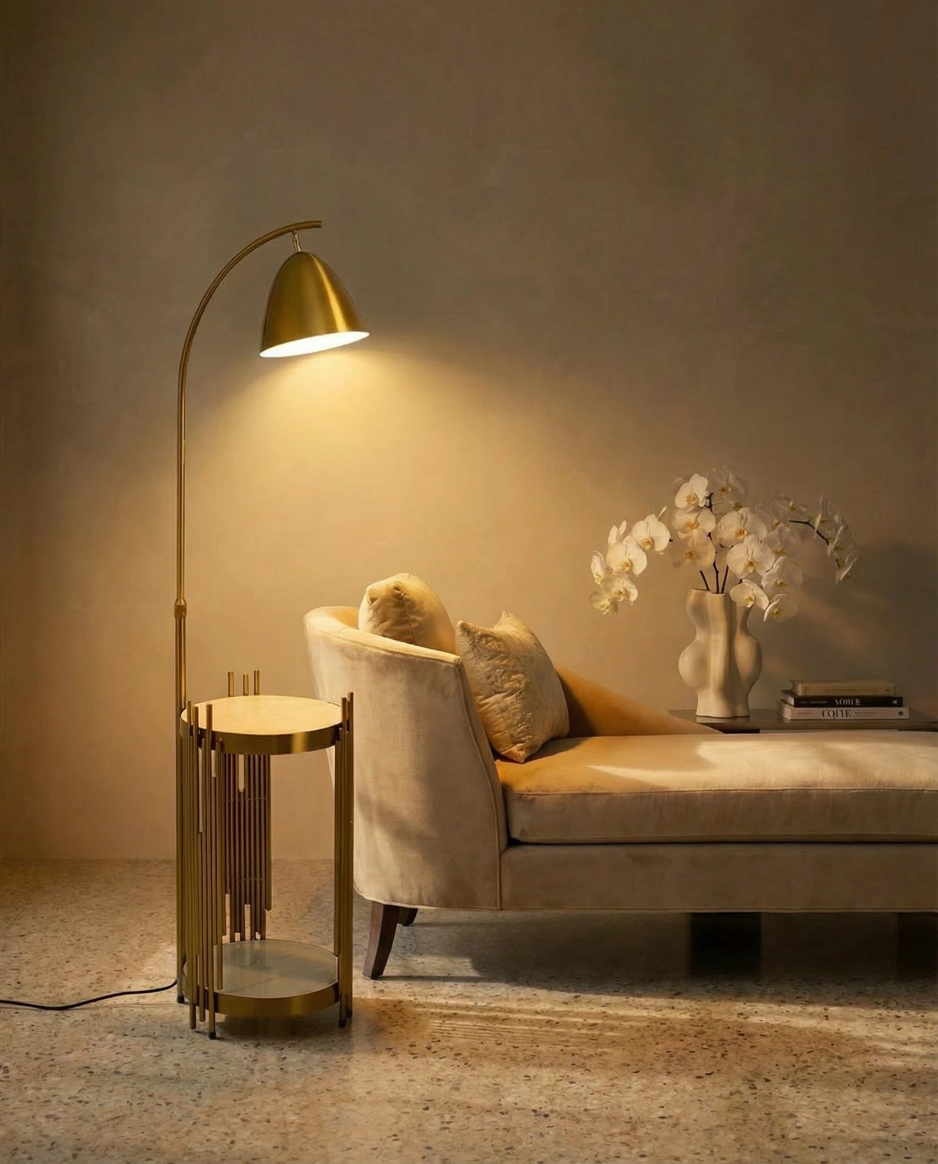 Amber European Arched Floor Lamp With Marble Table