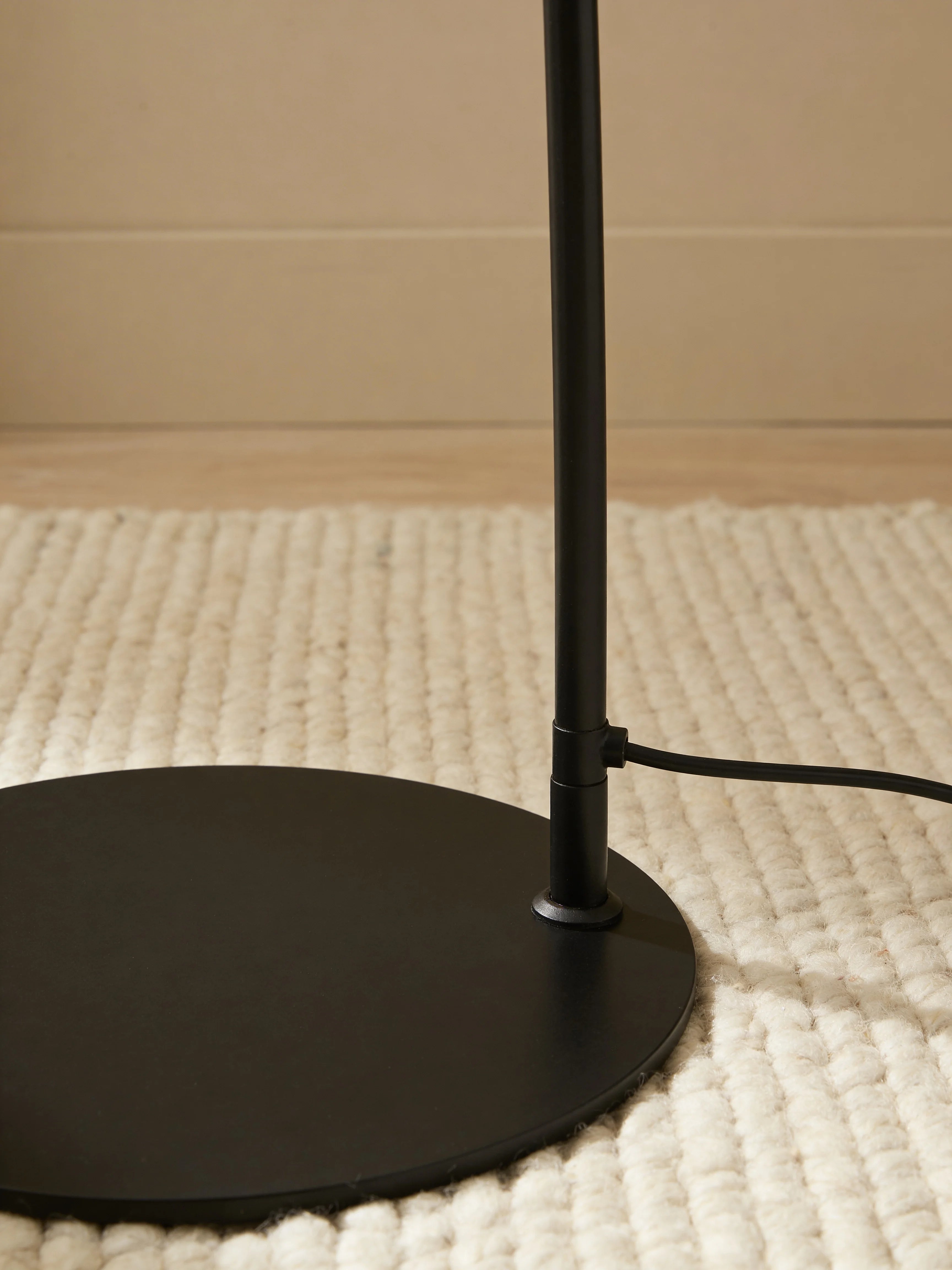 Arco Black & White Fishing Rod Floor Lamp