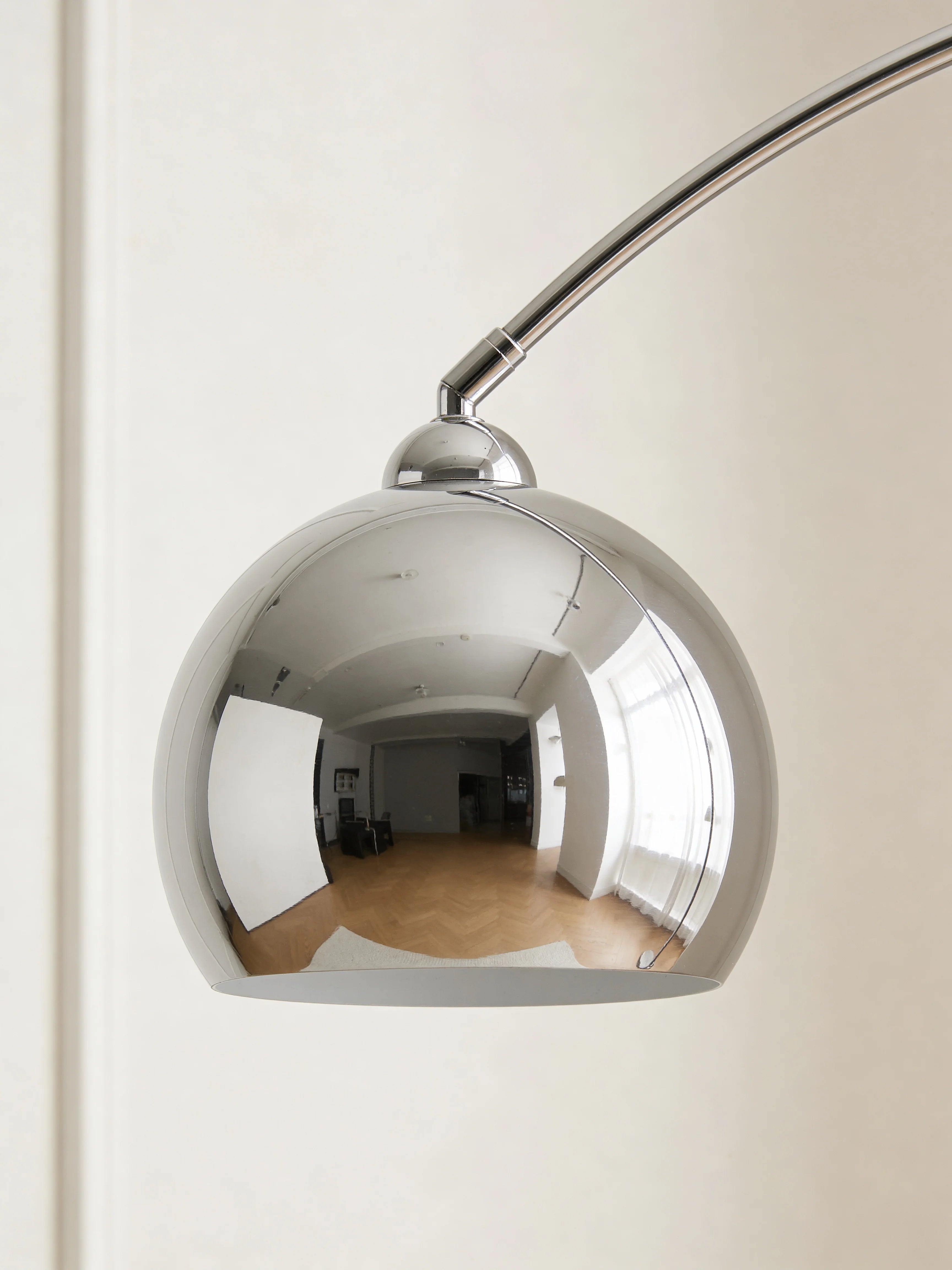 Aura Silver Arc Floor Lamp (Adjustable)