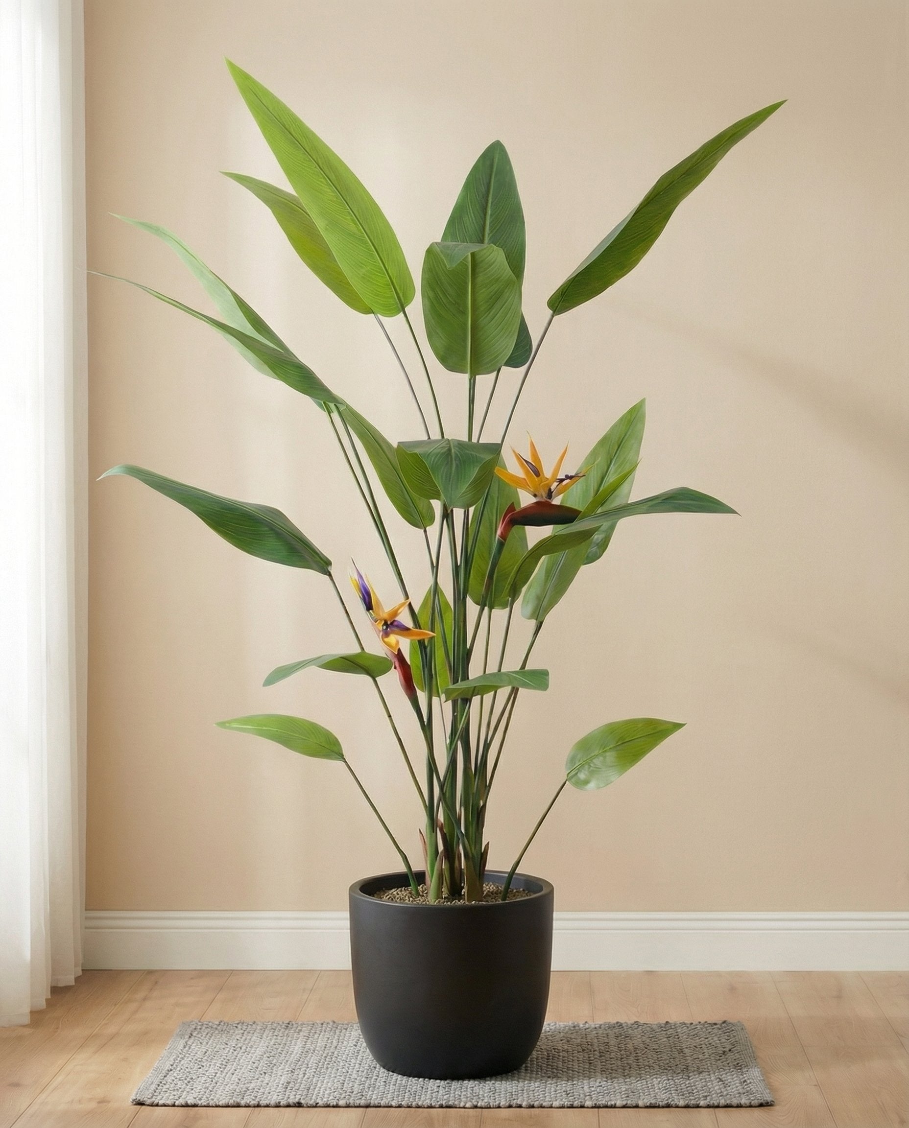 Bird of paradise artificial plant (Strelitzia Reginae)
