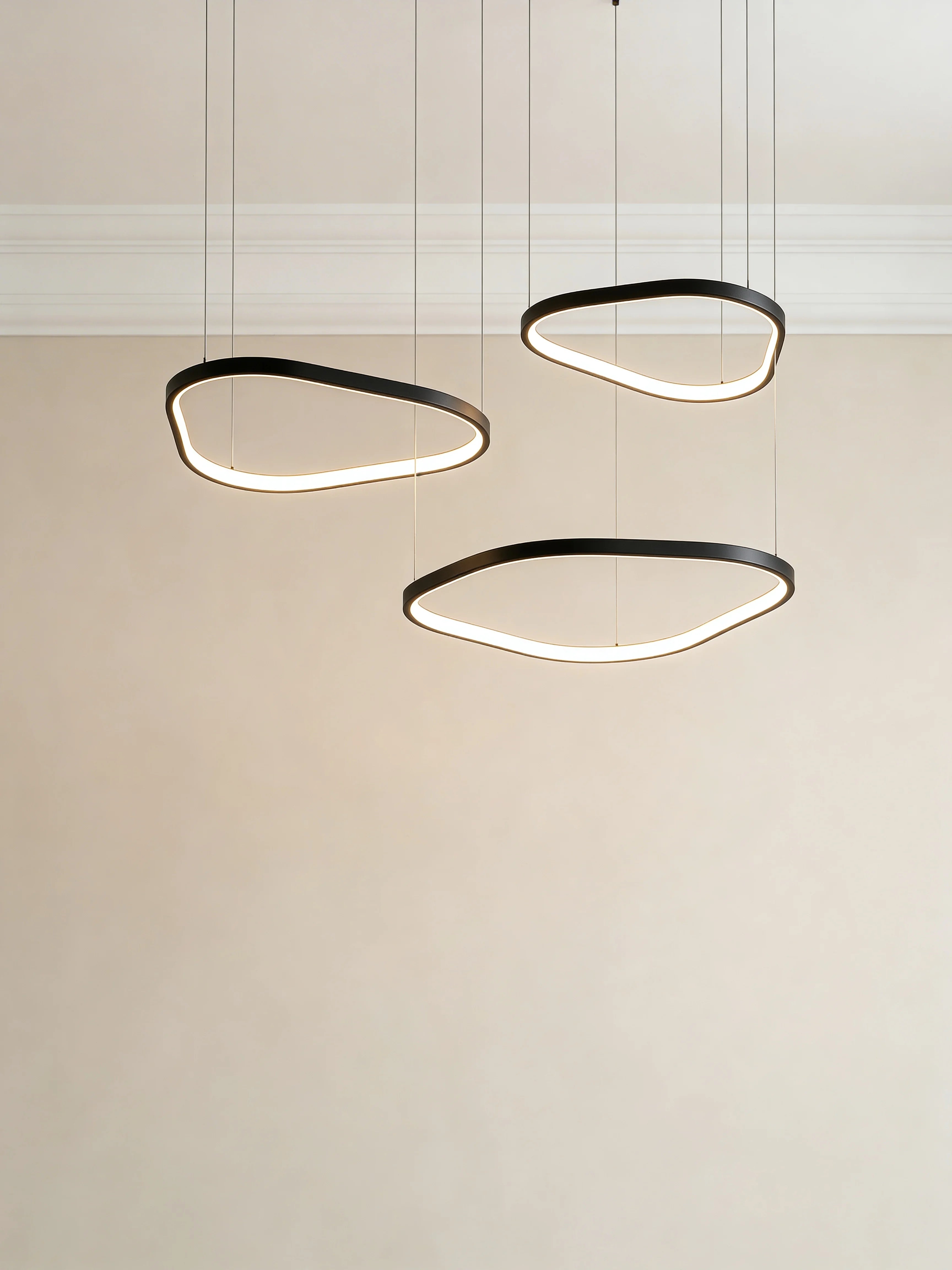 Franklin Minimalist Triangle Ceiling Lamp