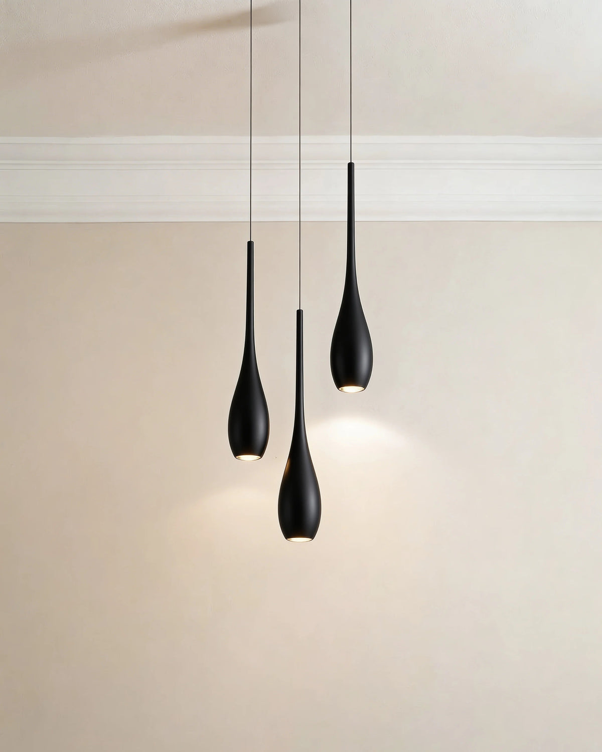 Water drop black pendant light