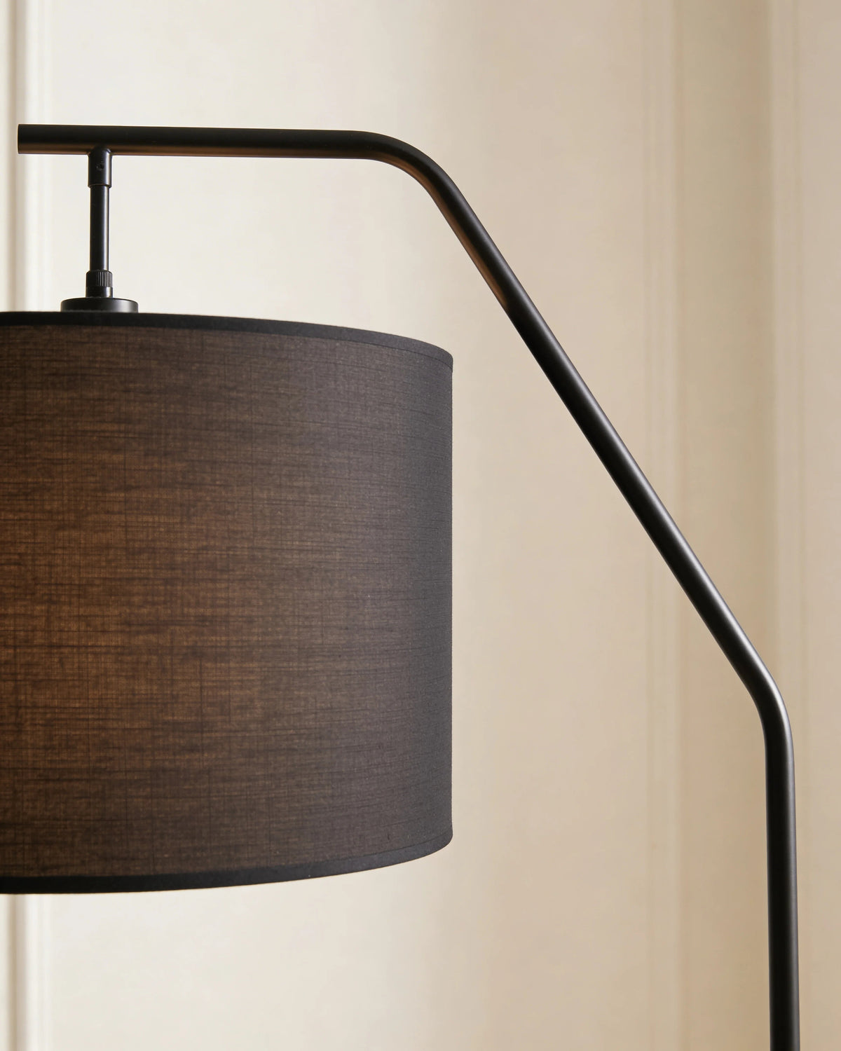 Industrial black floor lamp in a Dubai living room