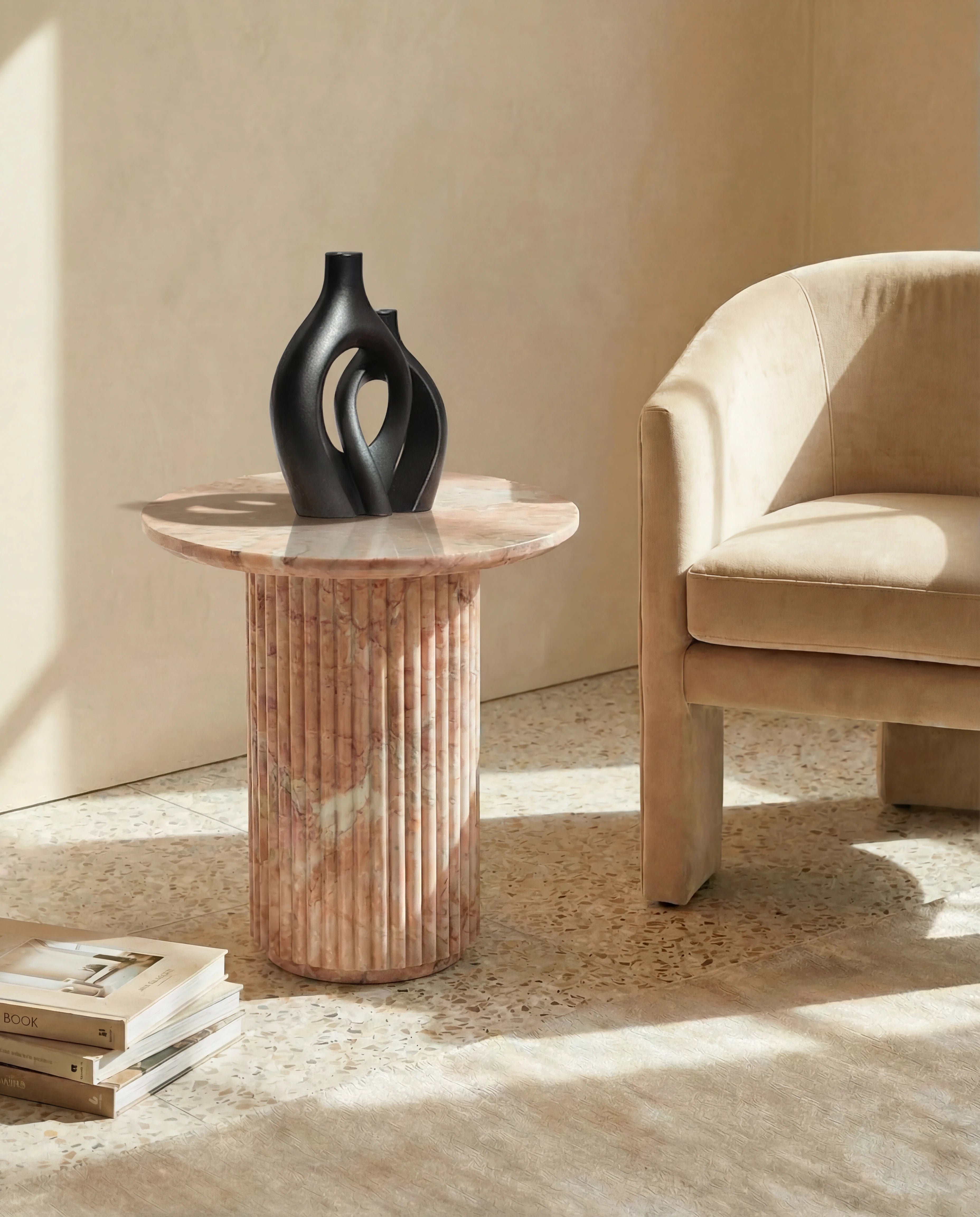Hollow Snuggle Black Ceramic 2 in 1 Vase Set