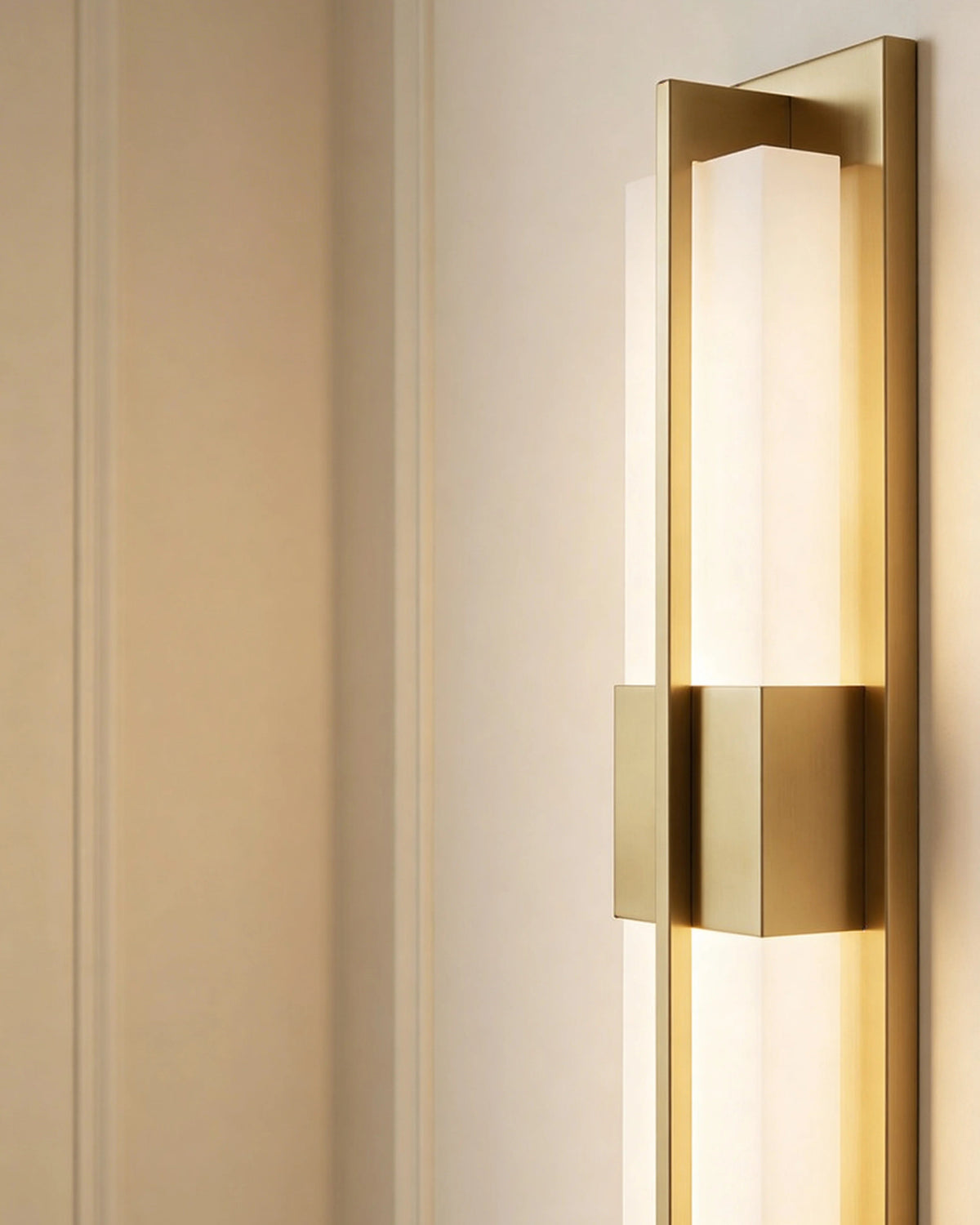 Jing modern Chinese gold wall lamp, close-up detail