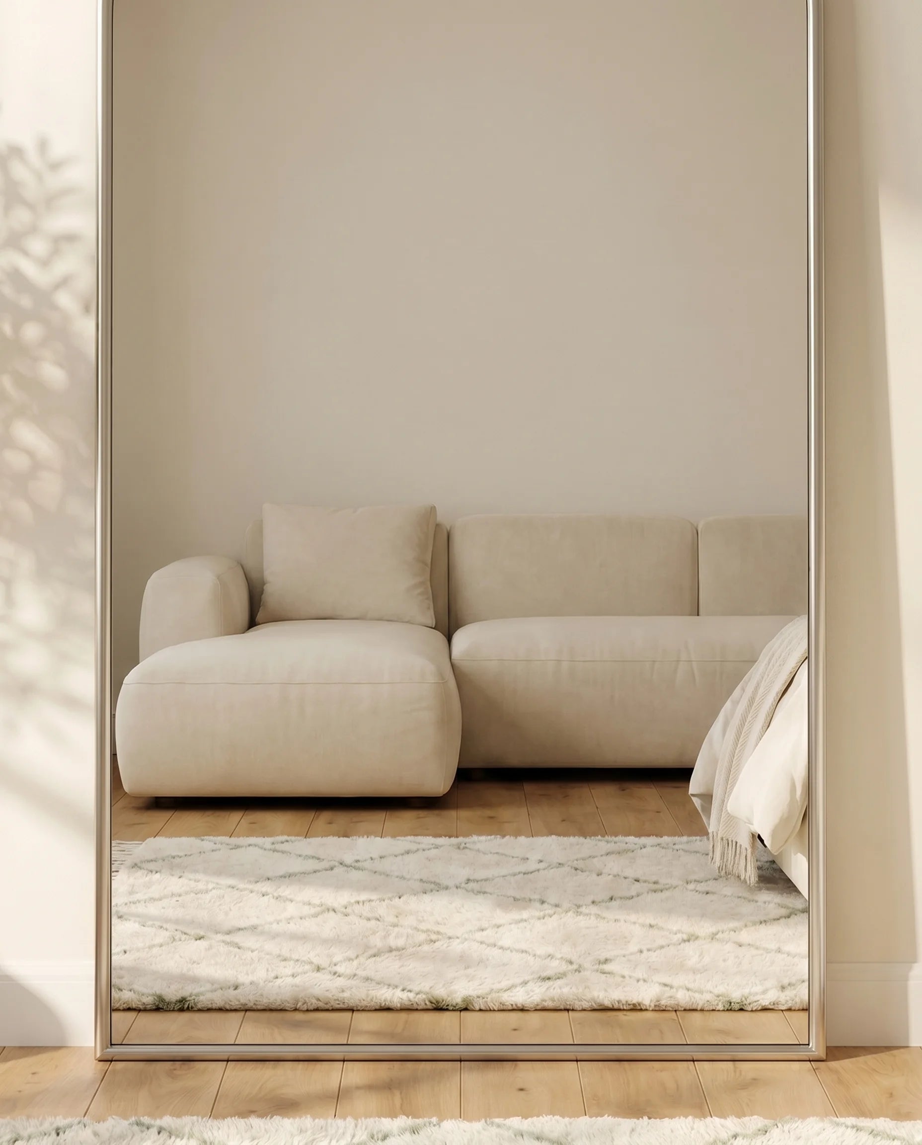 Juliette silver arch wall mirror, close-up of the frame