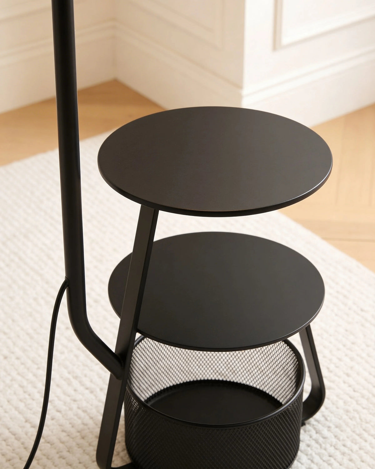 Lovcen black arc floor lamp with tables and shelf, close-up detail