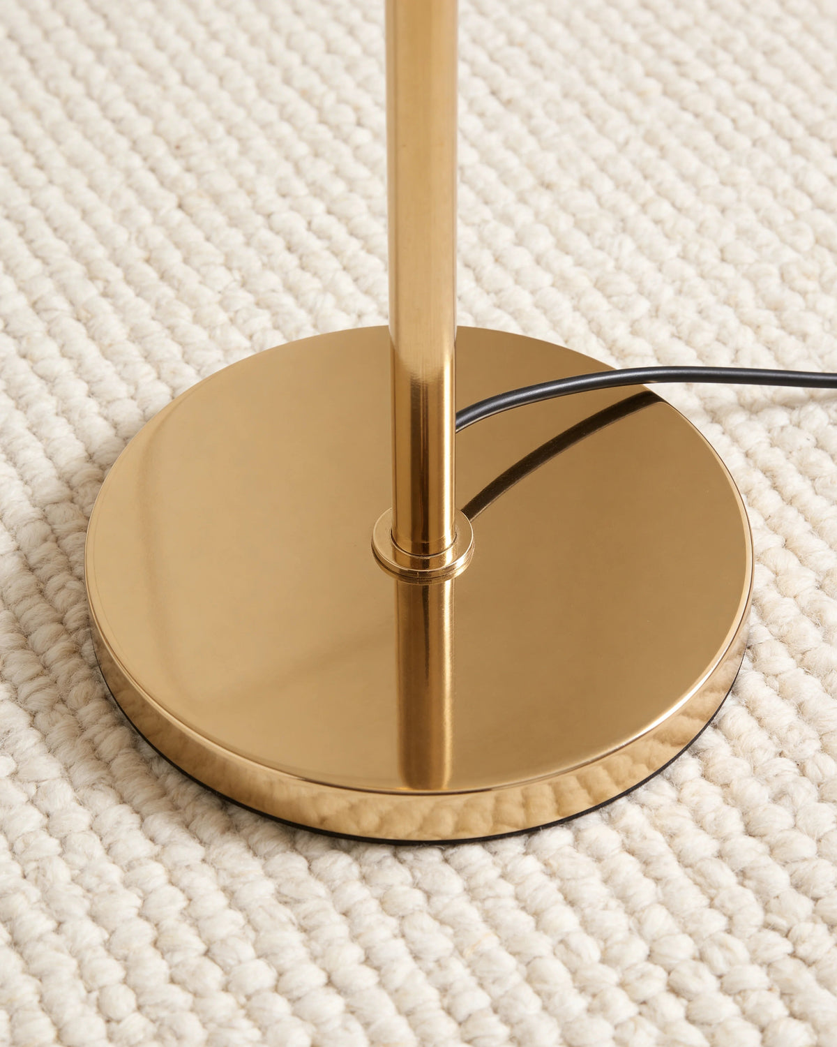Mariposa golden butterfly floor lamp, close-up detail