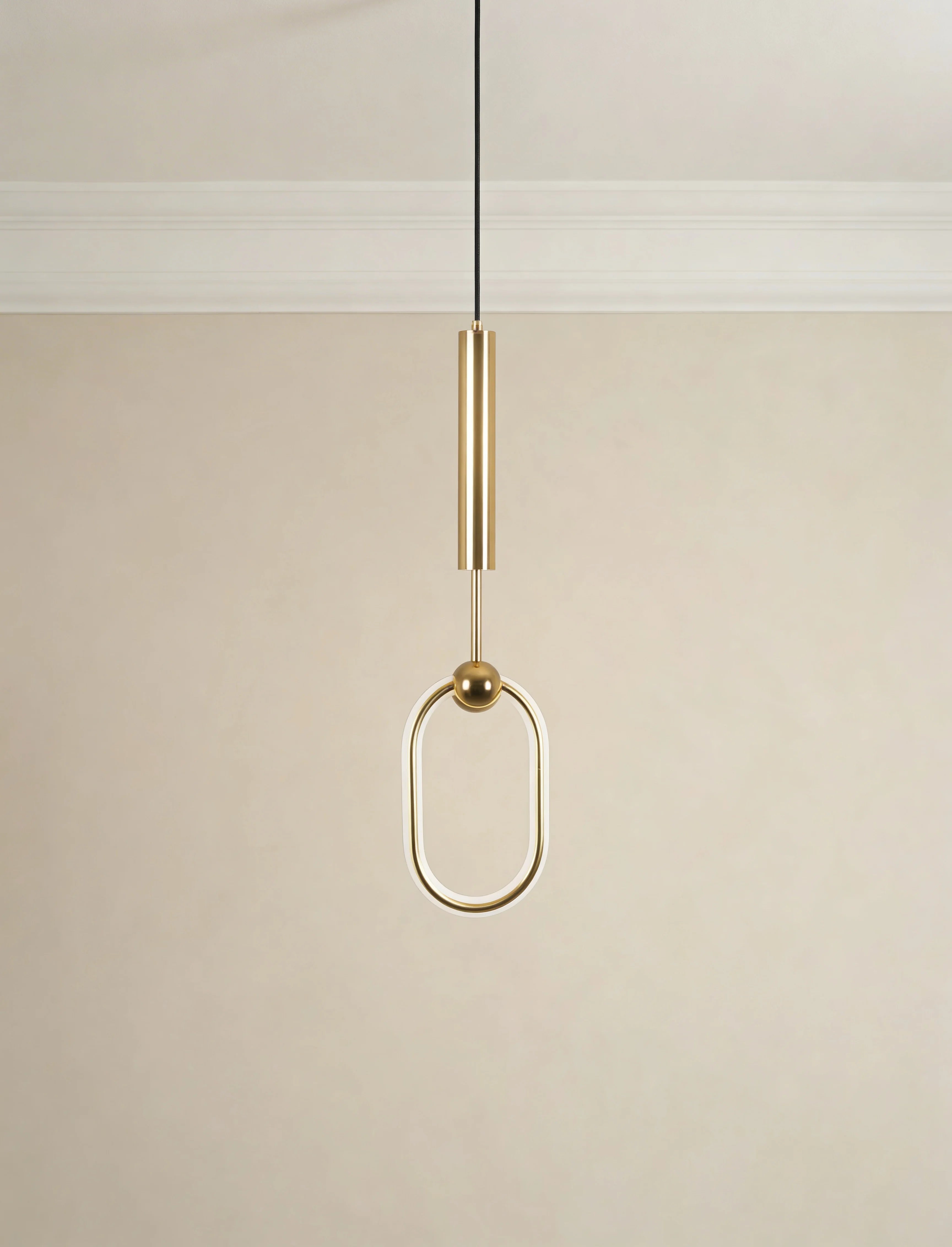Noah LED Hanging Ring Light
