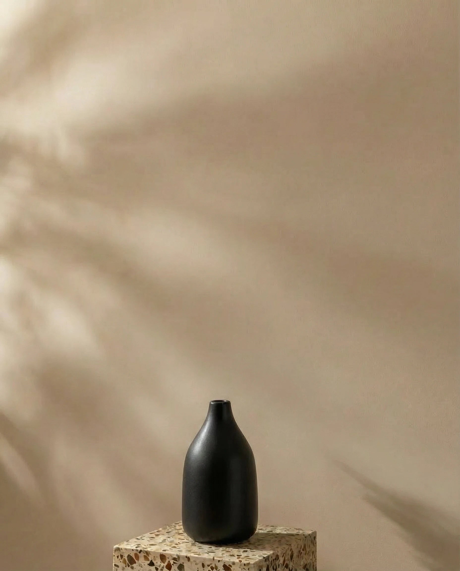 Onyx Round Black Ceramic Vase