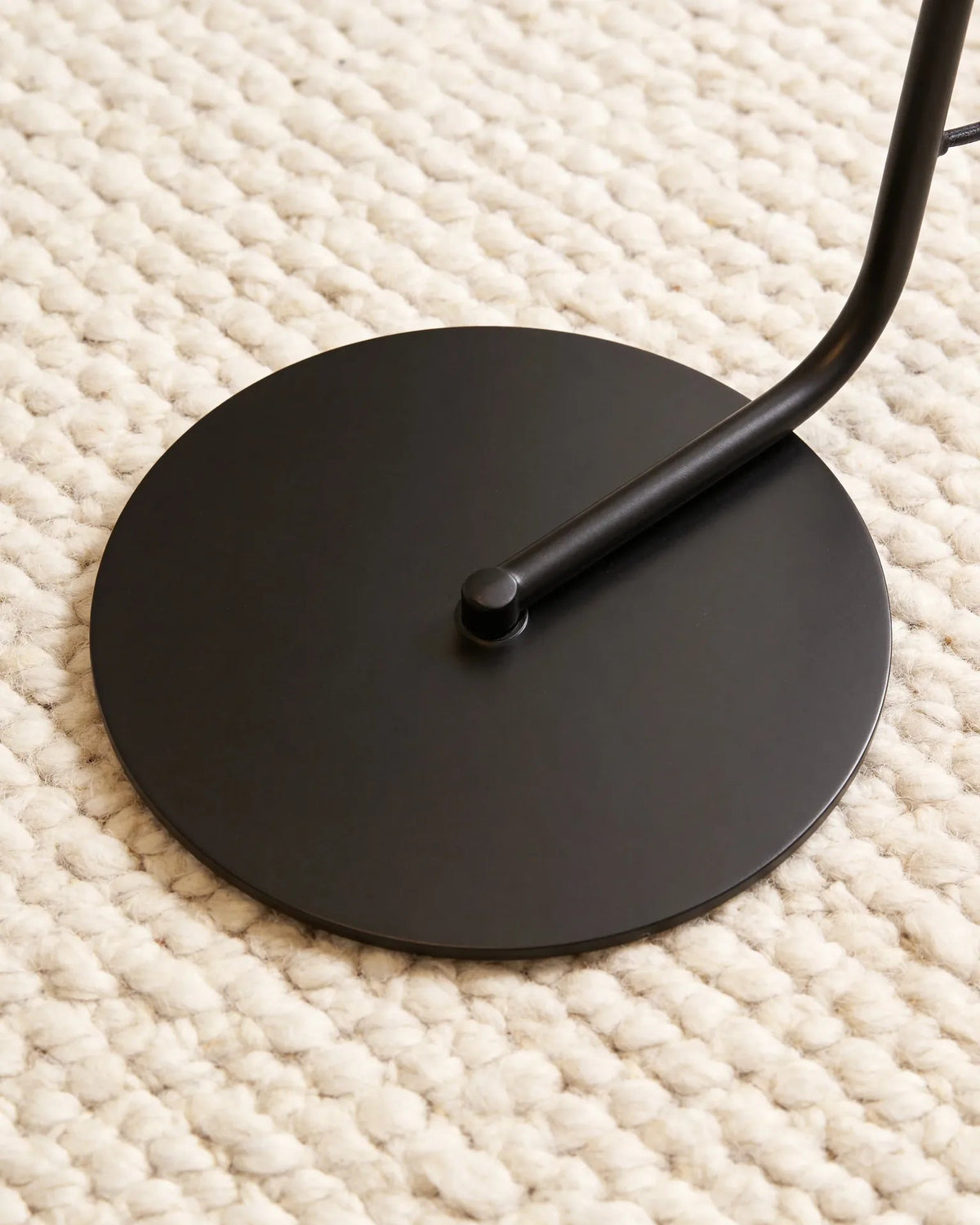 Romie contemporary black arc floor lamp, close-up detail