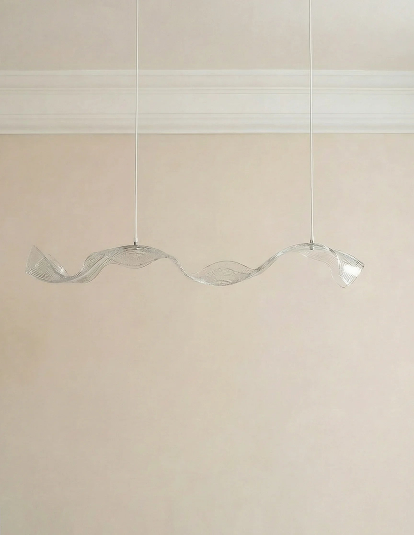 Shamsa Wavy LED Pendant Light