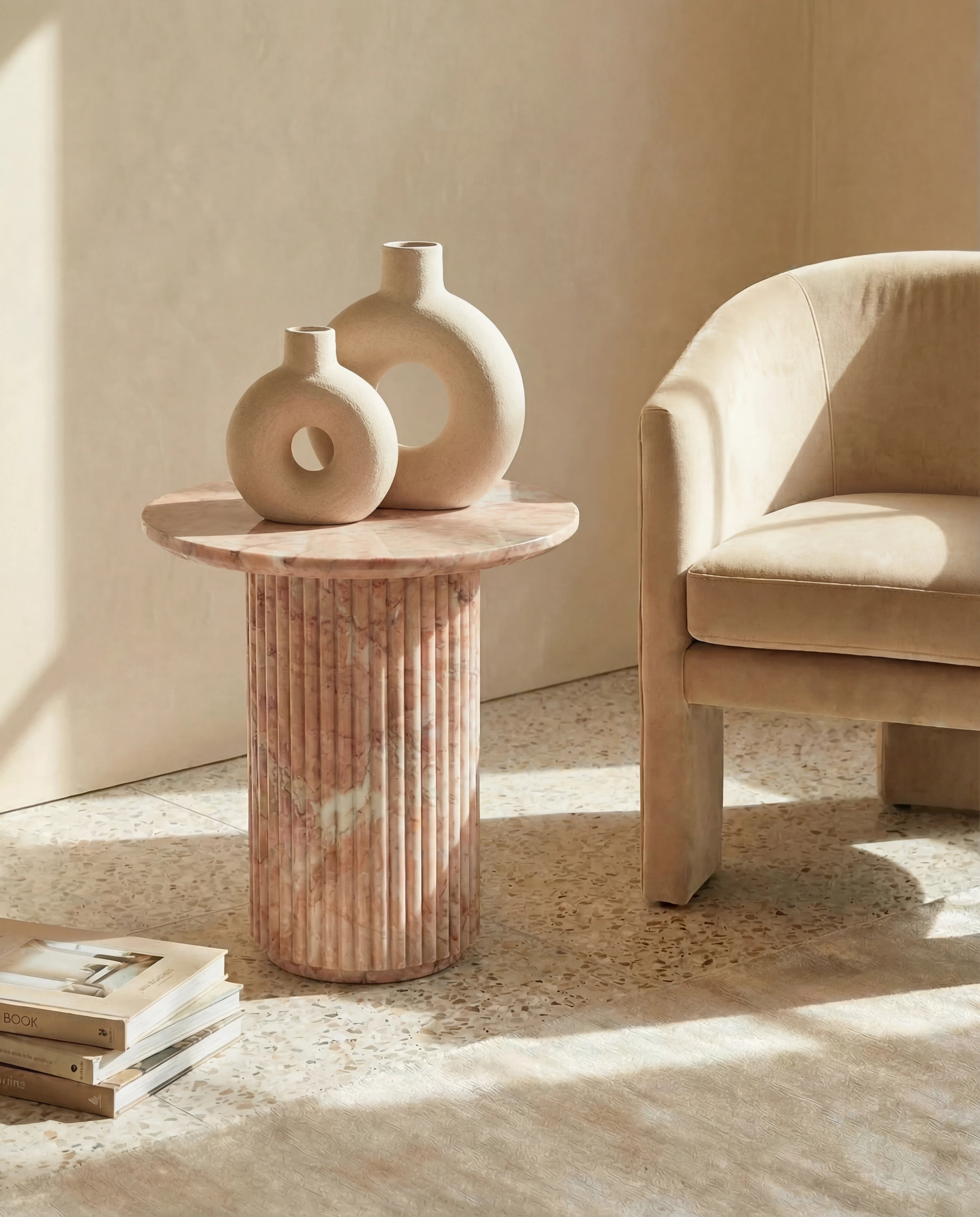 Wira Decorative Loop Vase Set