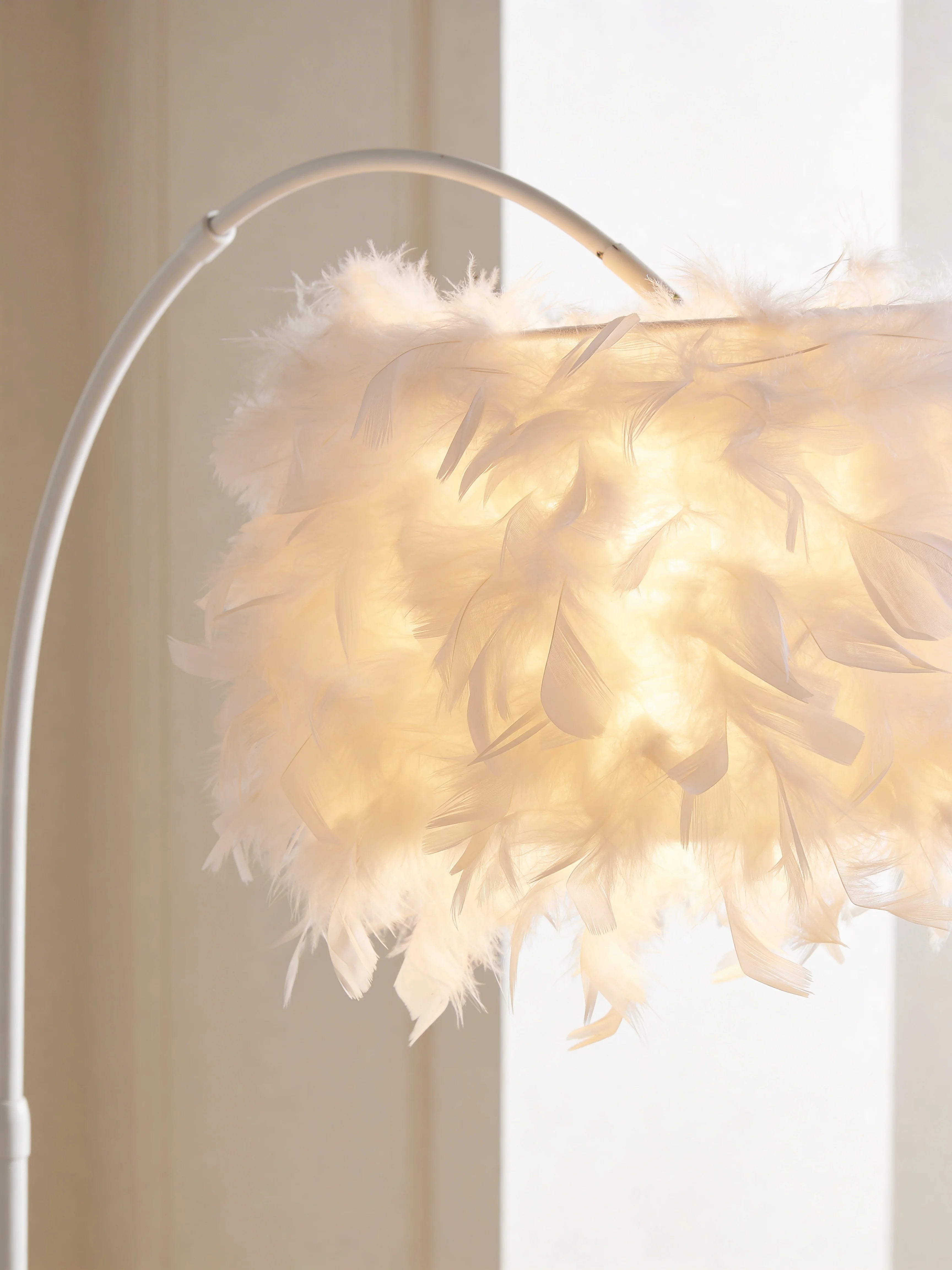 Zoe Feather Fishing Arch Floor Lamp