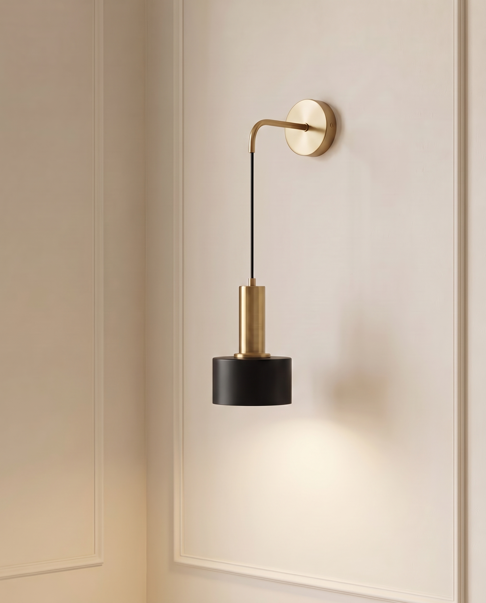 Flex Read Gold Black Wall Light, detail view — The Home Peck