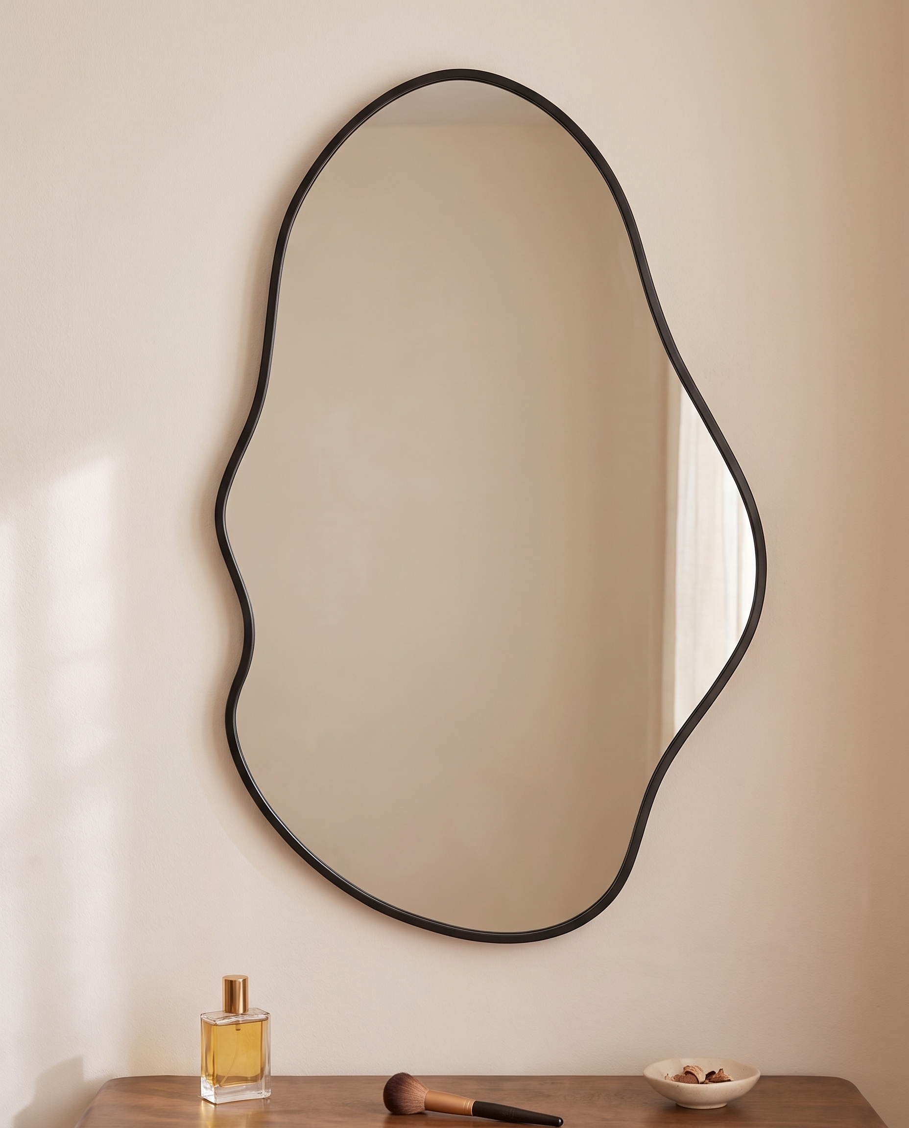 Onda black irregular wall mirror