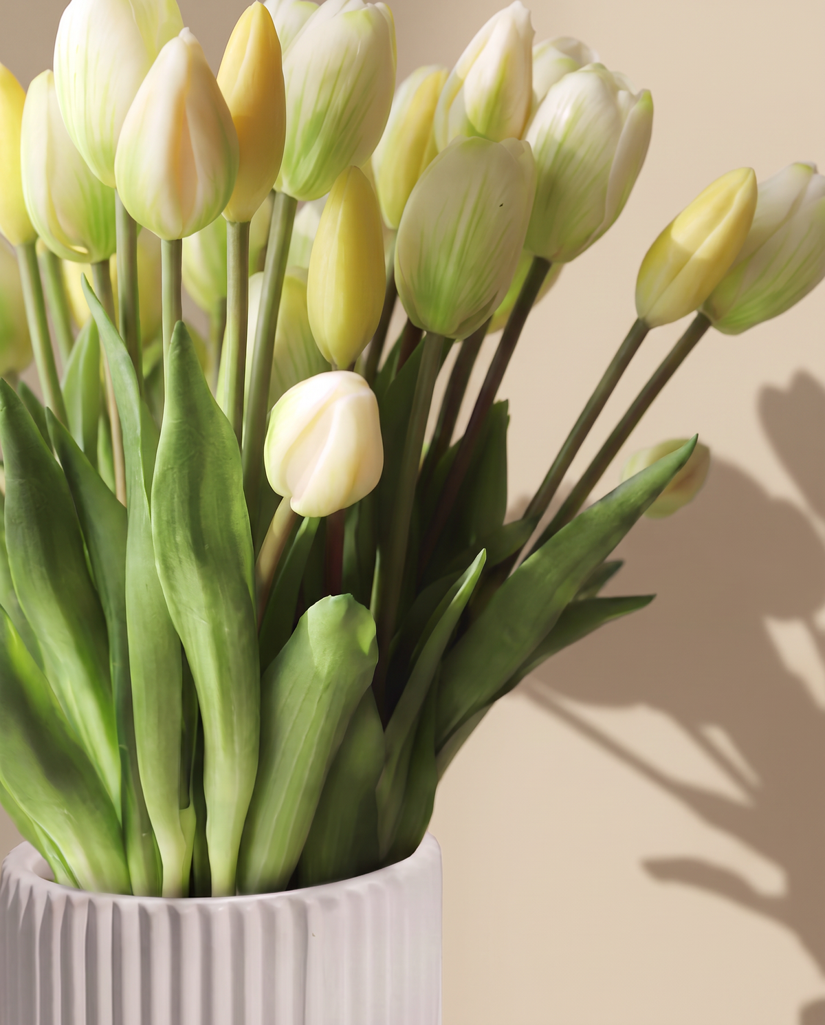 Artificial Tulip Light Yellow Flowers – close-up of the tulip heads