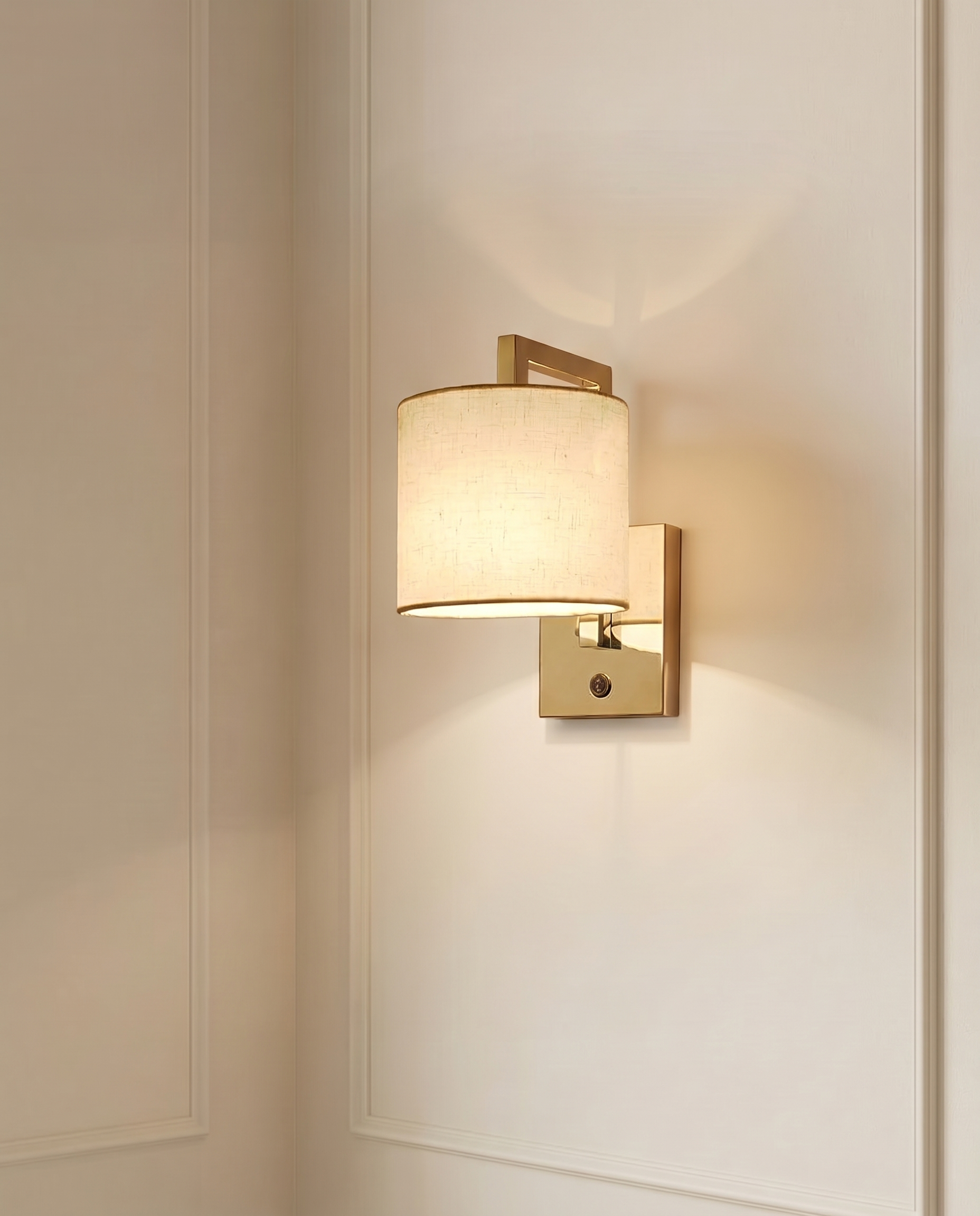 Verona Cylinder Gold Wall Light — The Home Peck