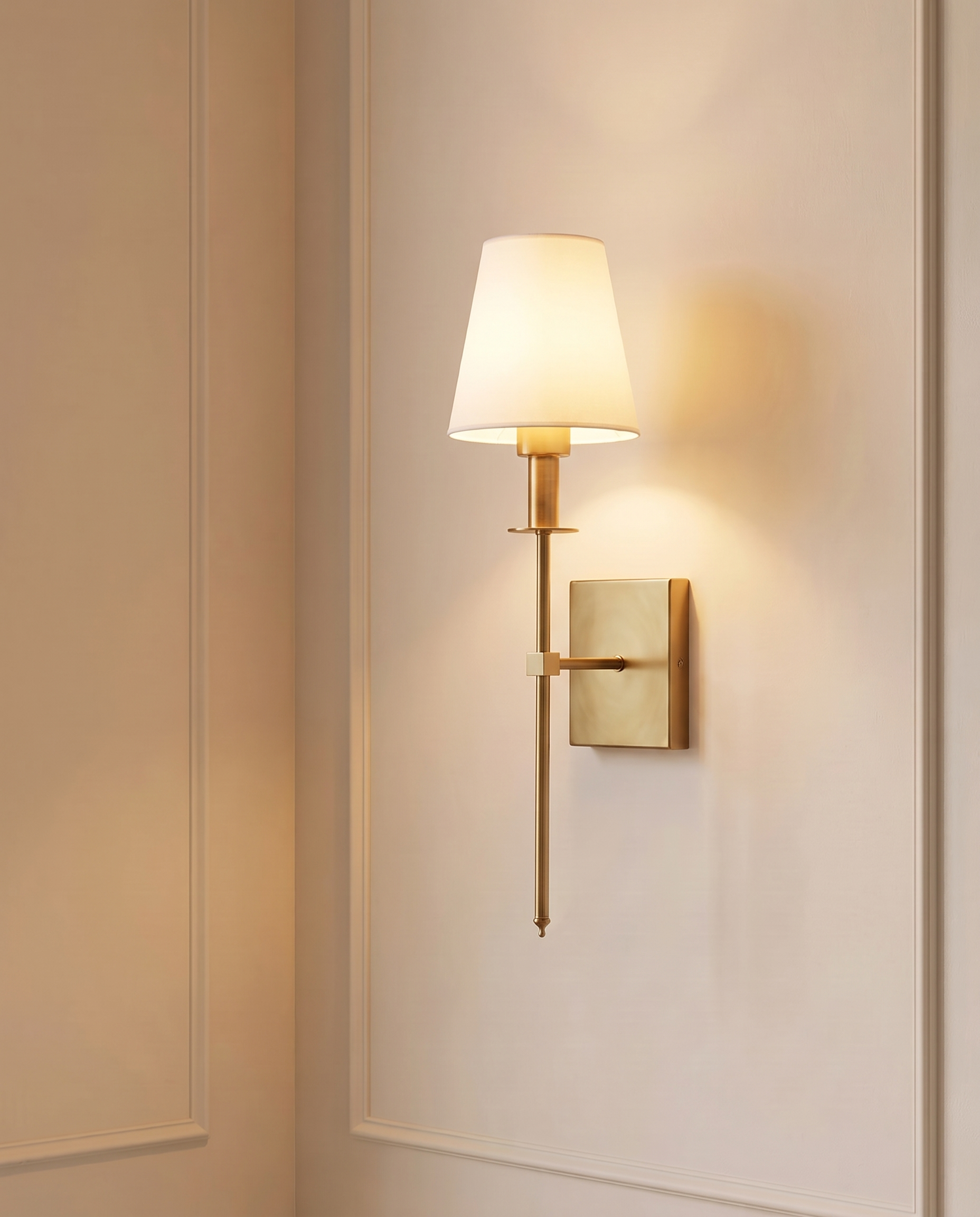 Signature Gold Wall Light, detail view — The Home Peck