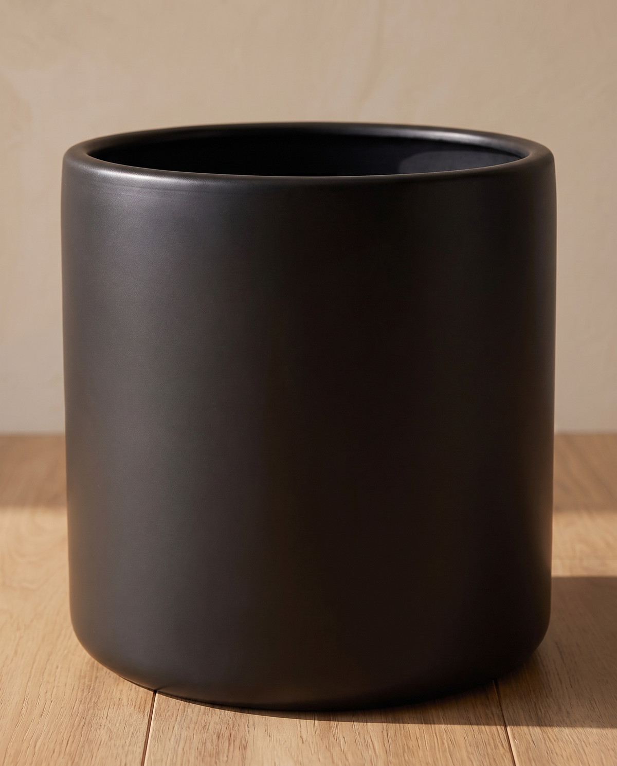 Black Matte Metal Planter – alternate view