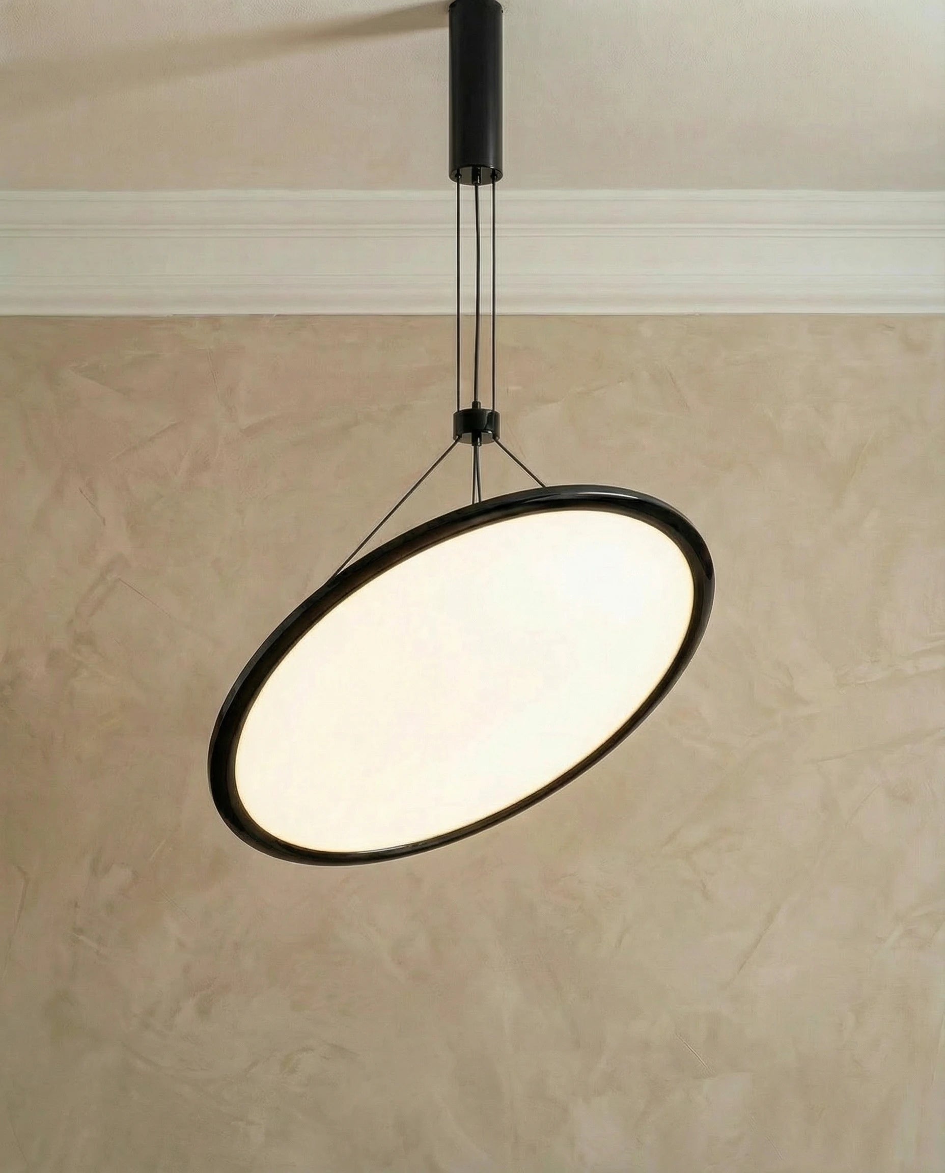 Black Minimalist Disc Pendant Lamp Adjustable