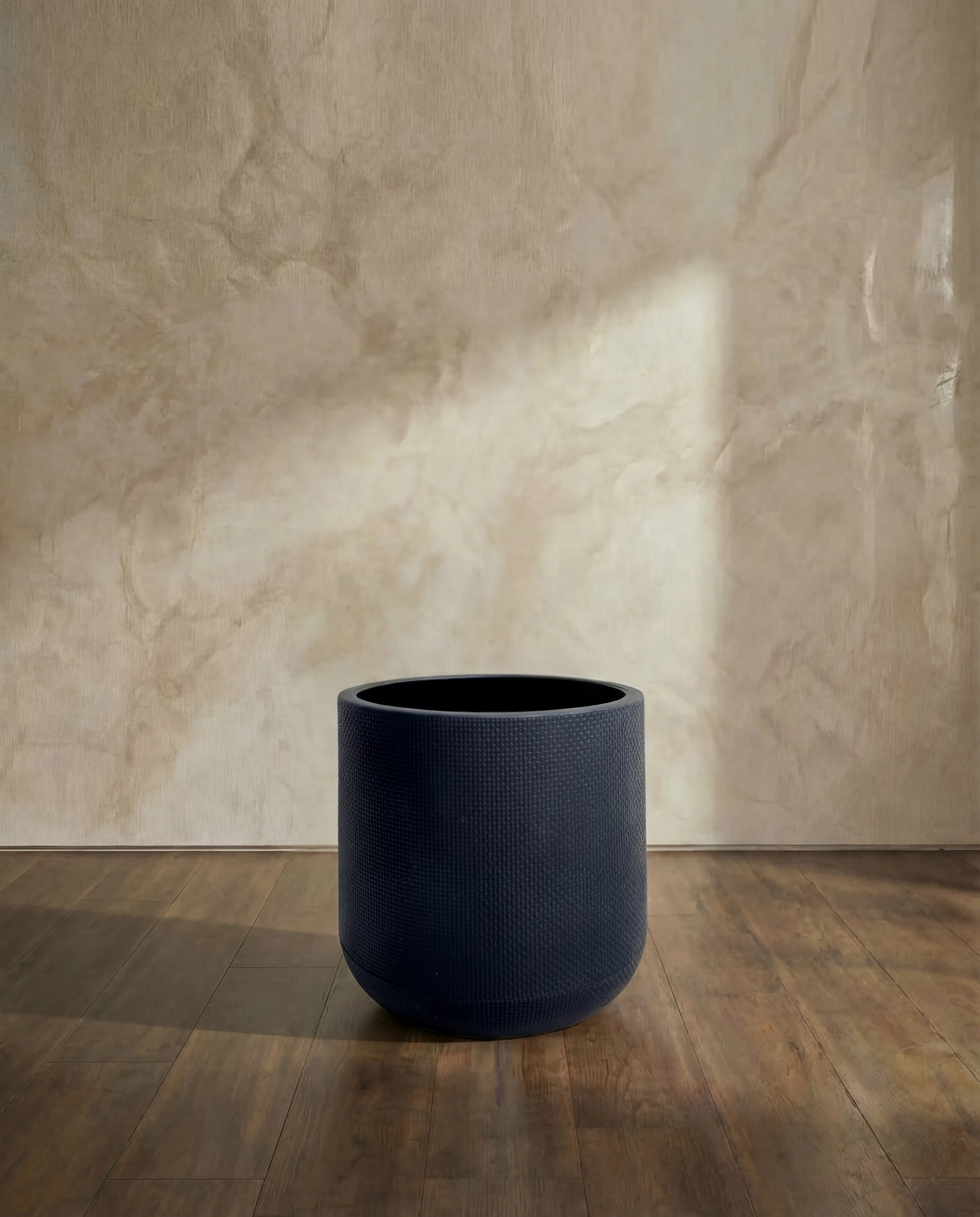 Black Round Textured Plastic Pot - 28 cm