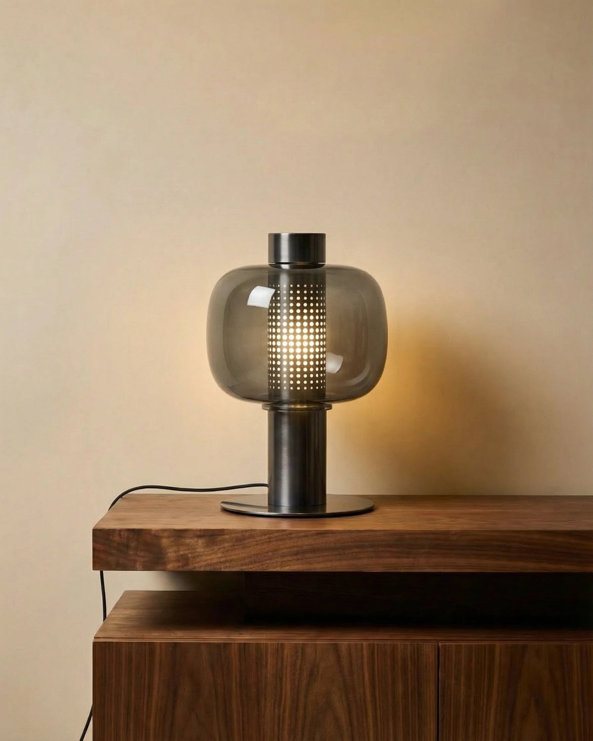 Bonbori Japanese lantern glass table lamp on a black base