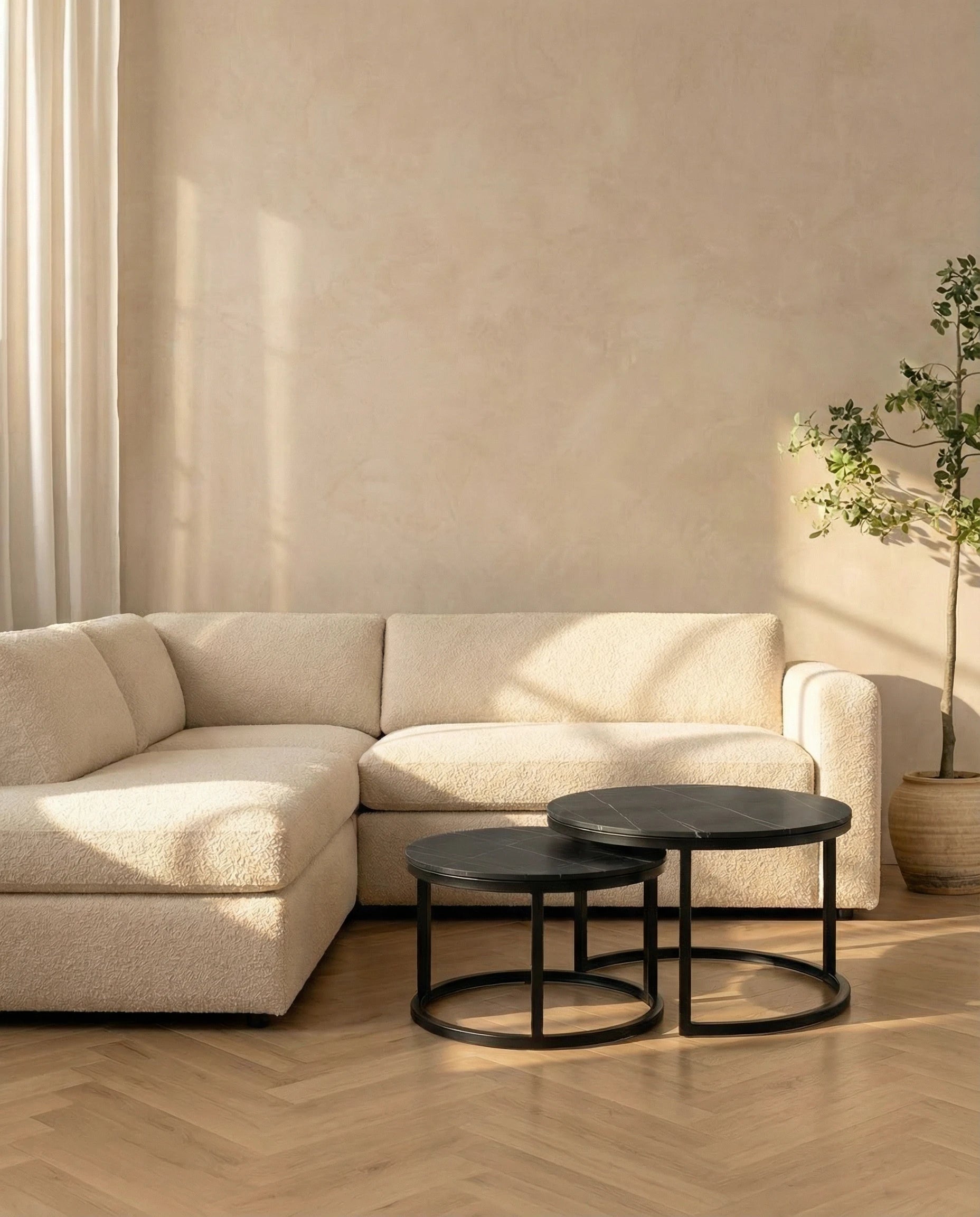 Corbin Nesting Round Marble Coffee Table in Black (Set of 2)