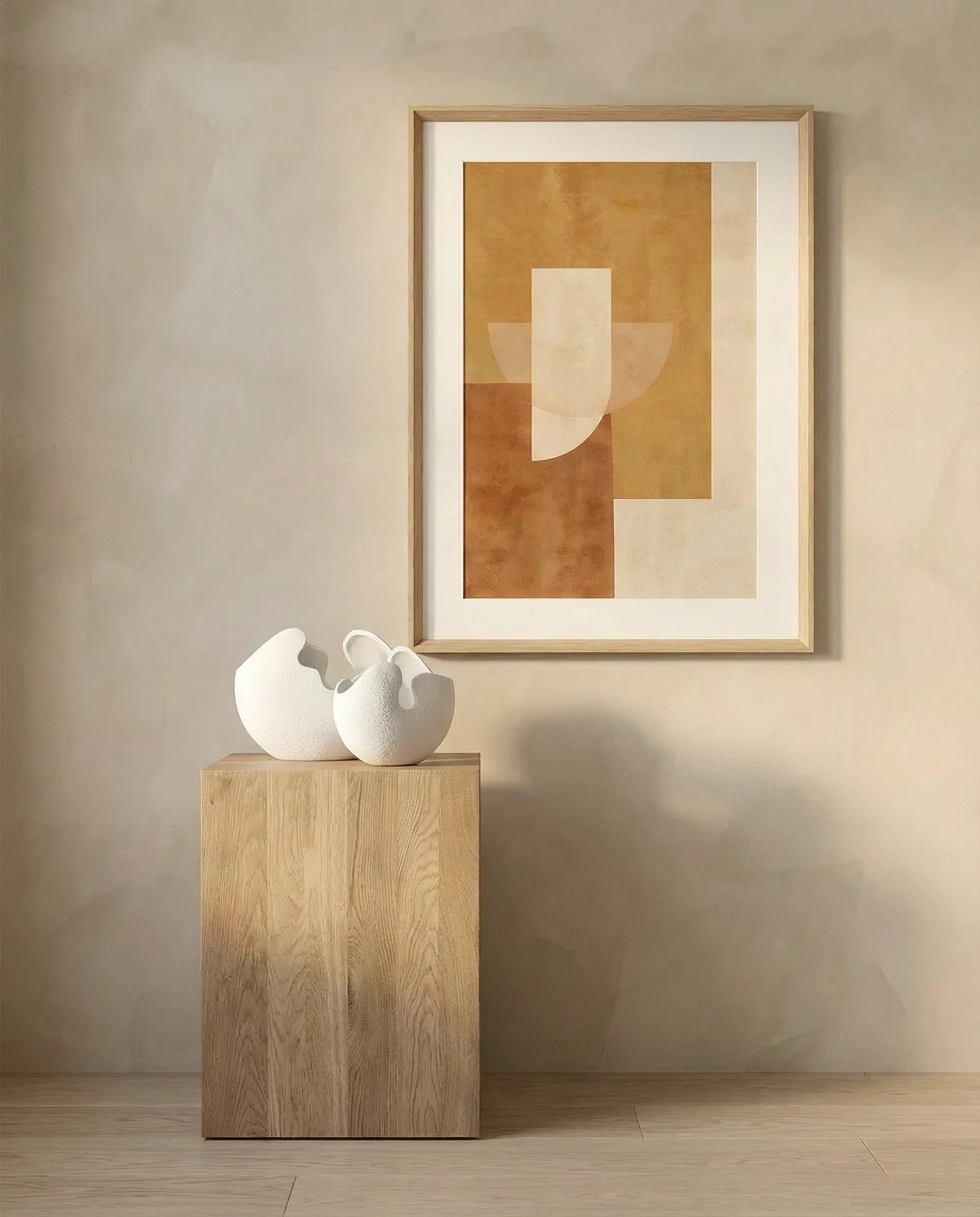 Eggshell Curved Ceramic Vase (Small)