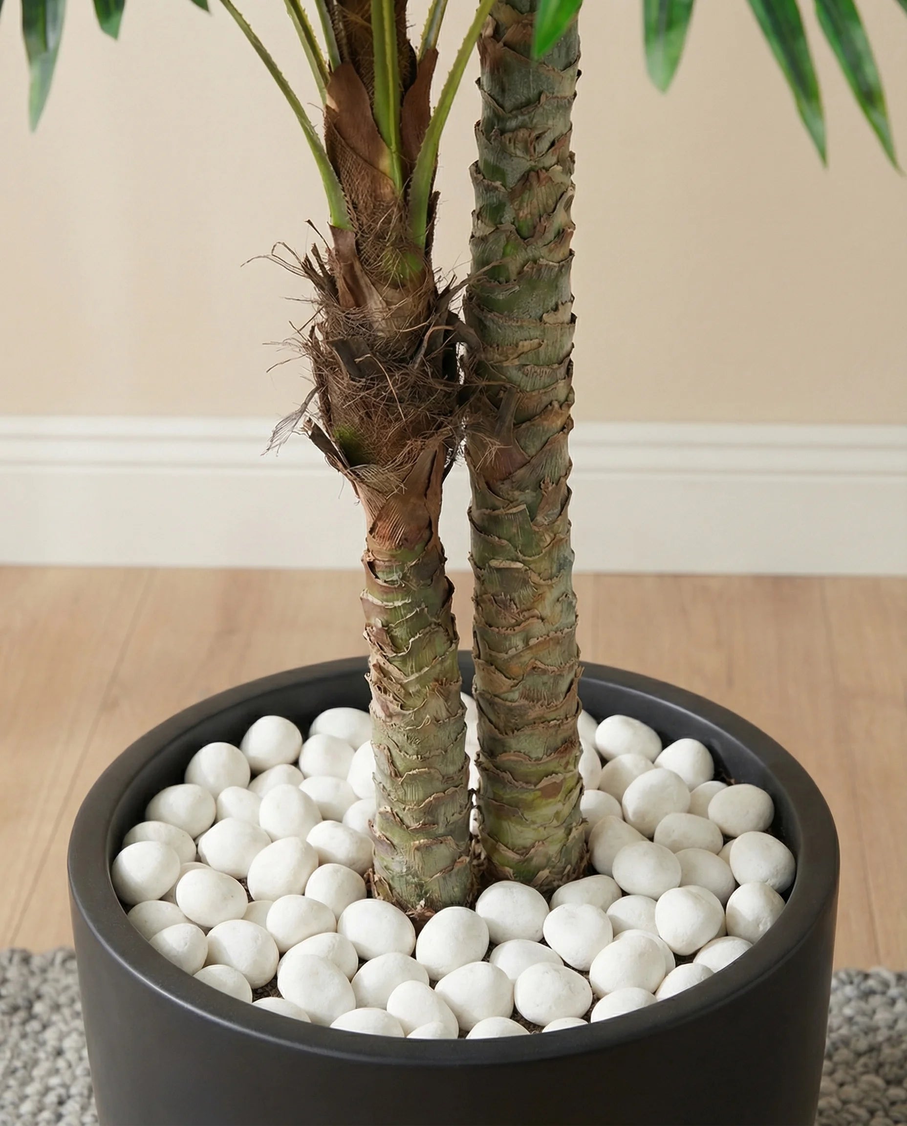 Artificial twin fan palm tree, close-up detail
