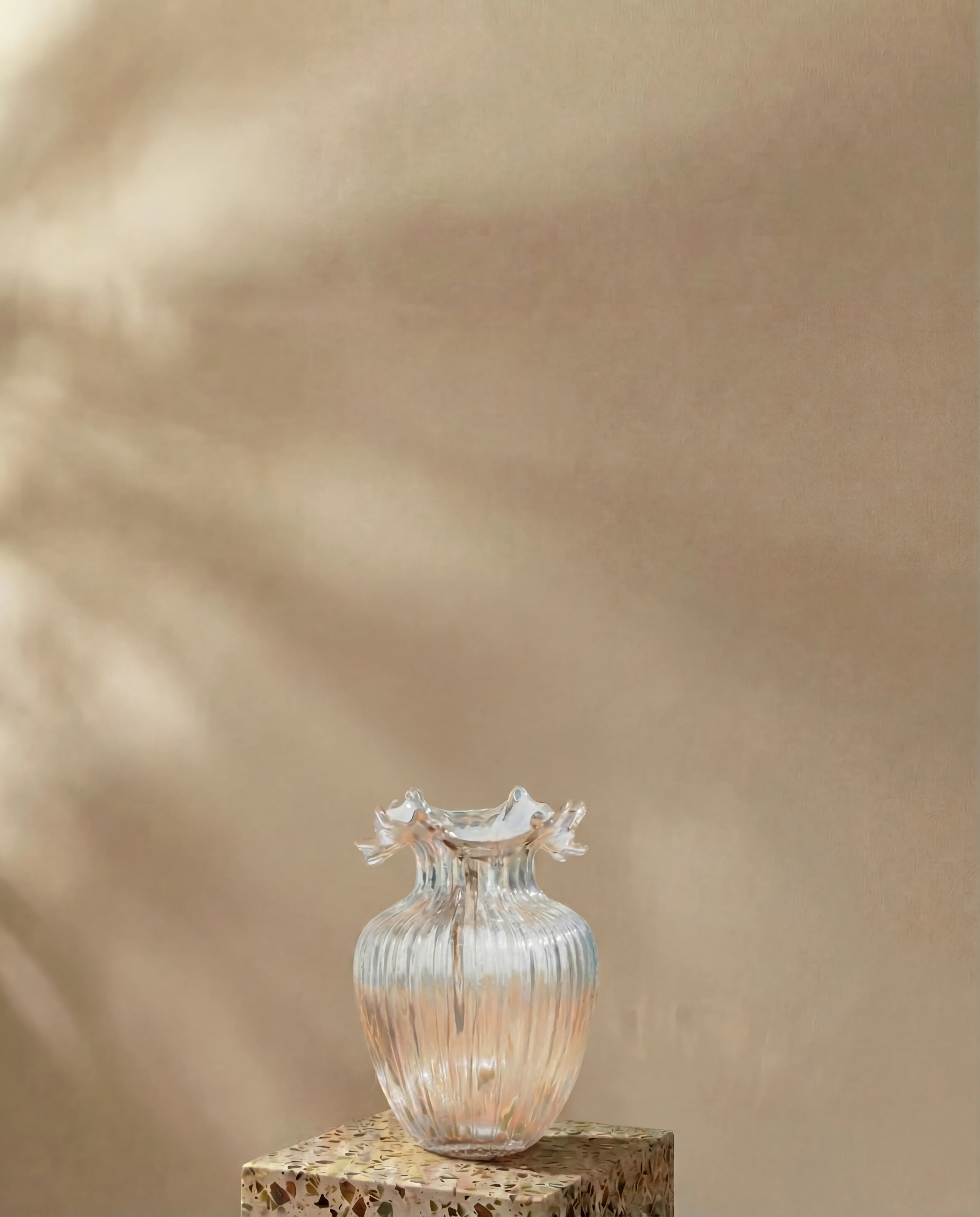 Flavia Wavy Clear Glass Vase