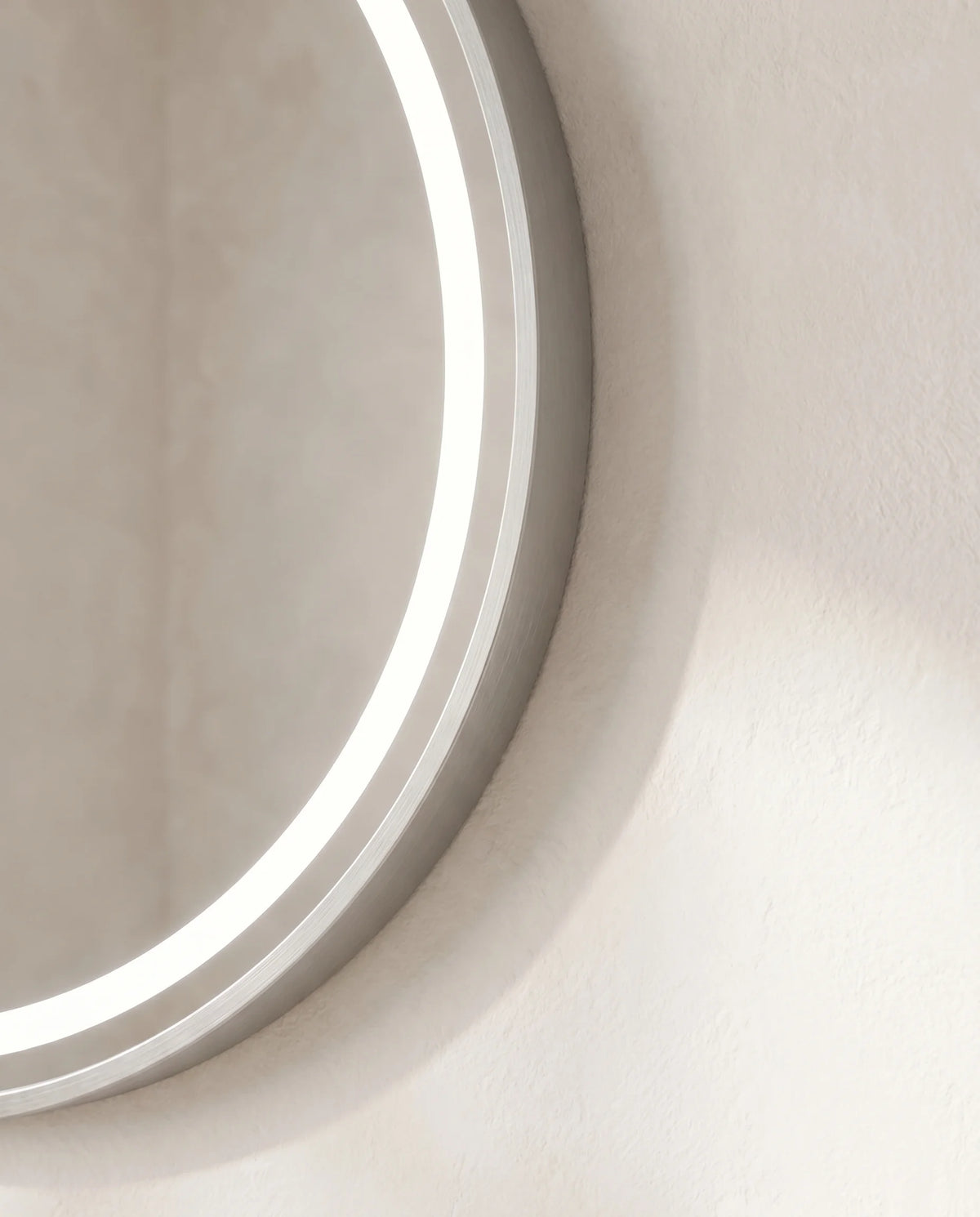 Lavish silver LED round mirror, full view