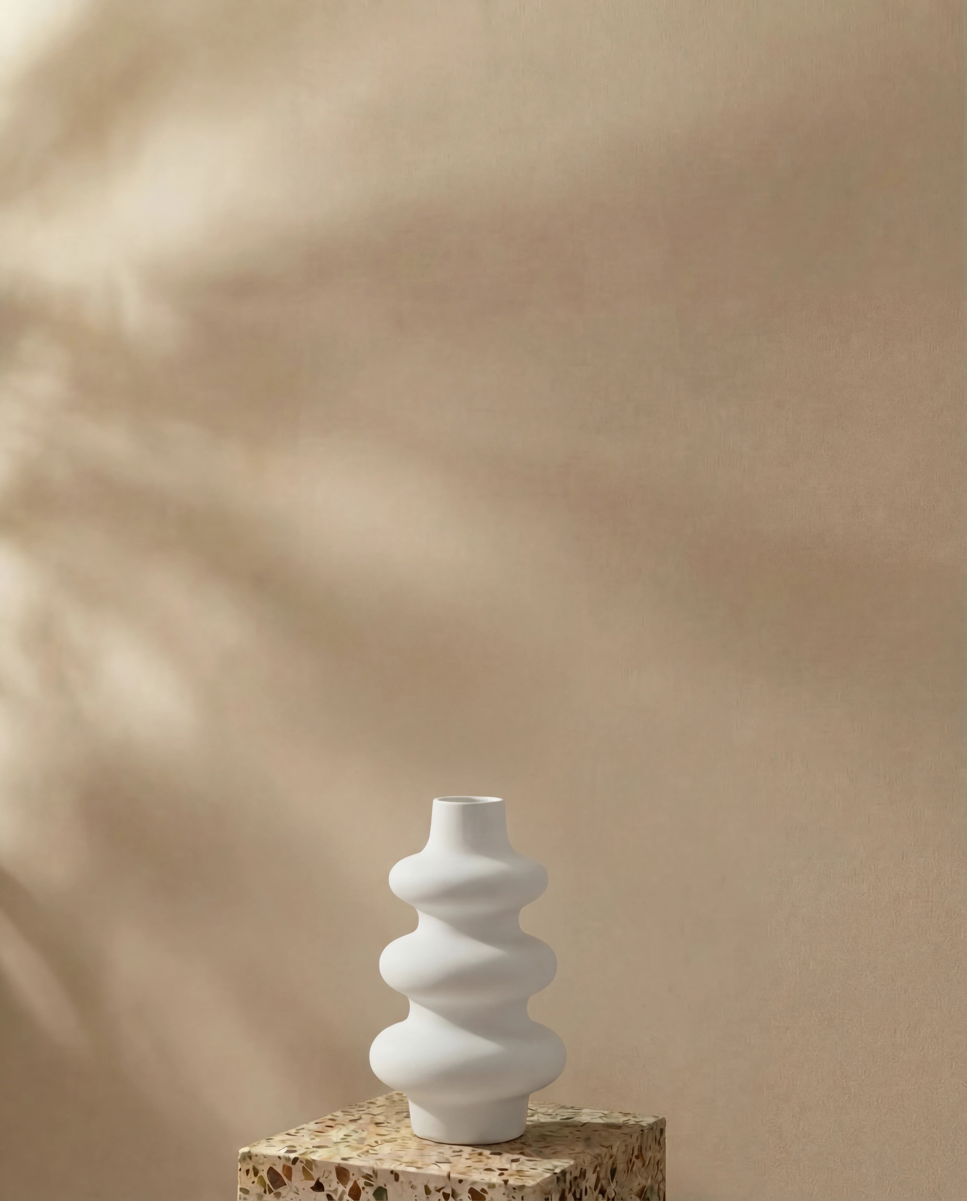 Lily White Wavy Ceramic Vase