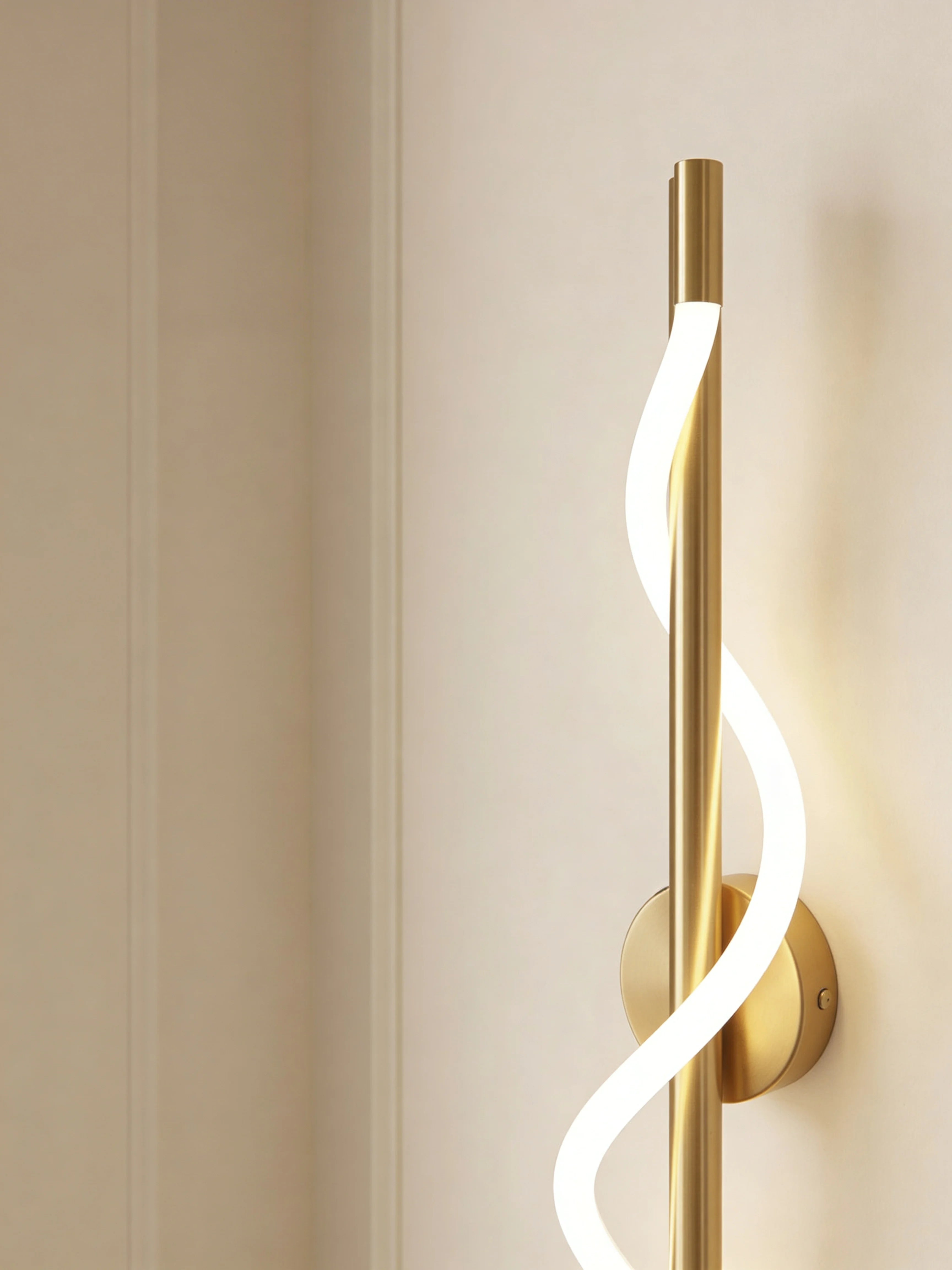 Luca Gold Spiral Metal Wall Lamp