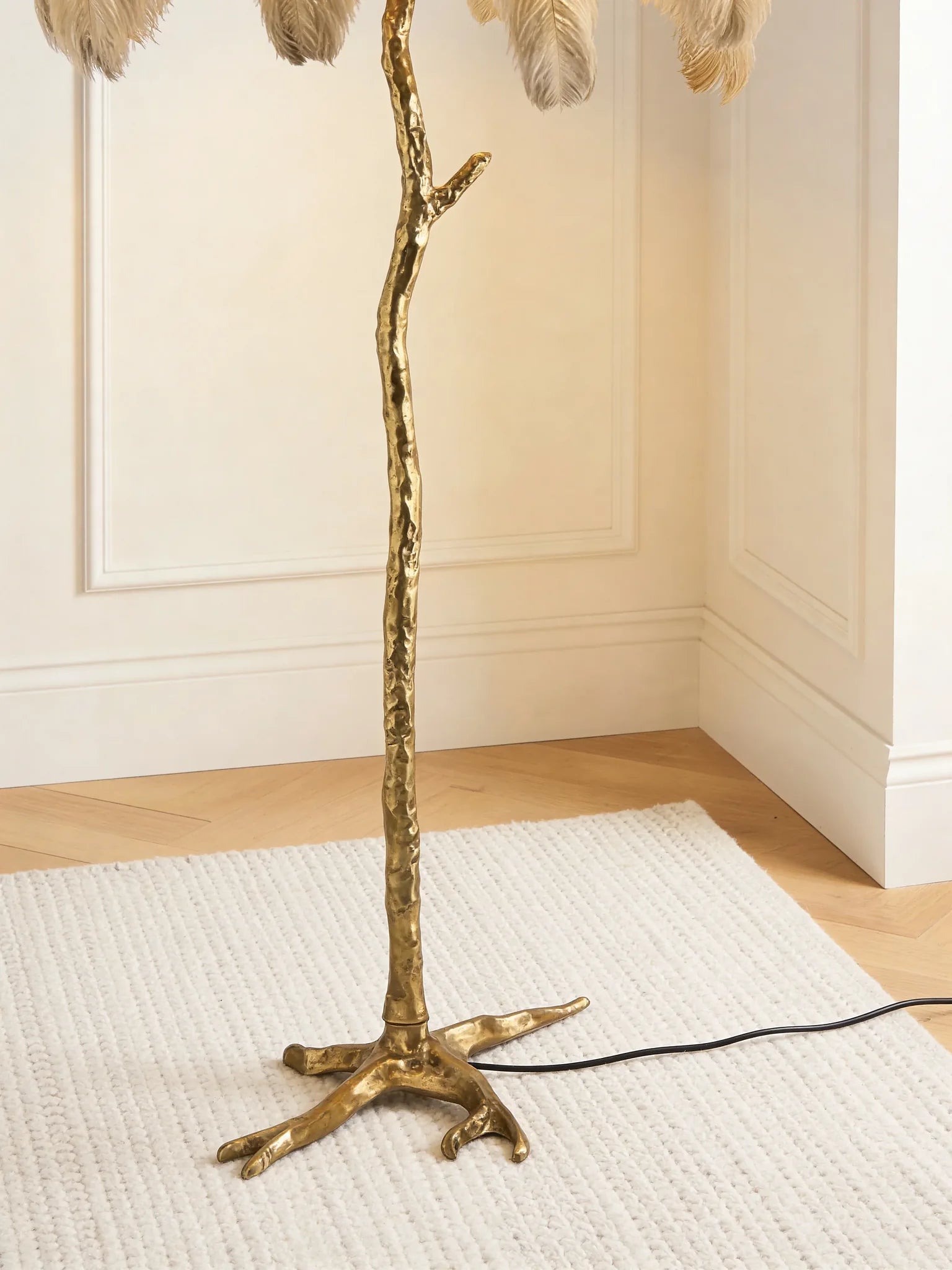 Luxury ostrich feather floor lamp, close-up detail