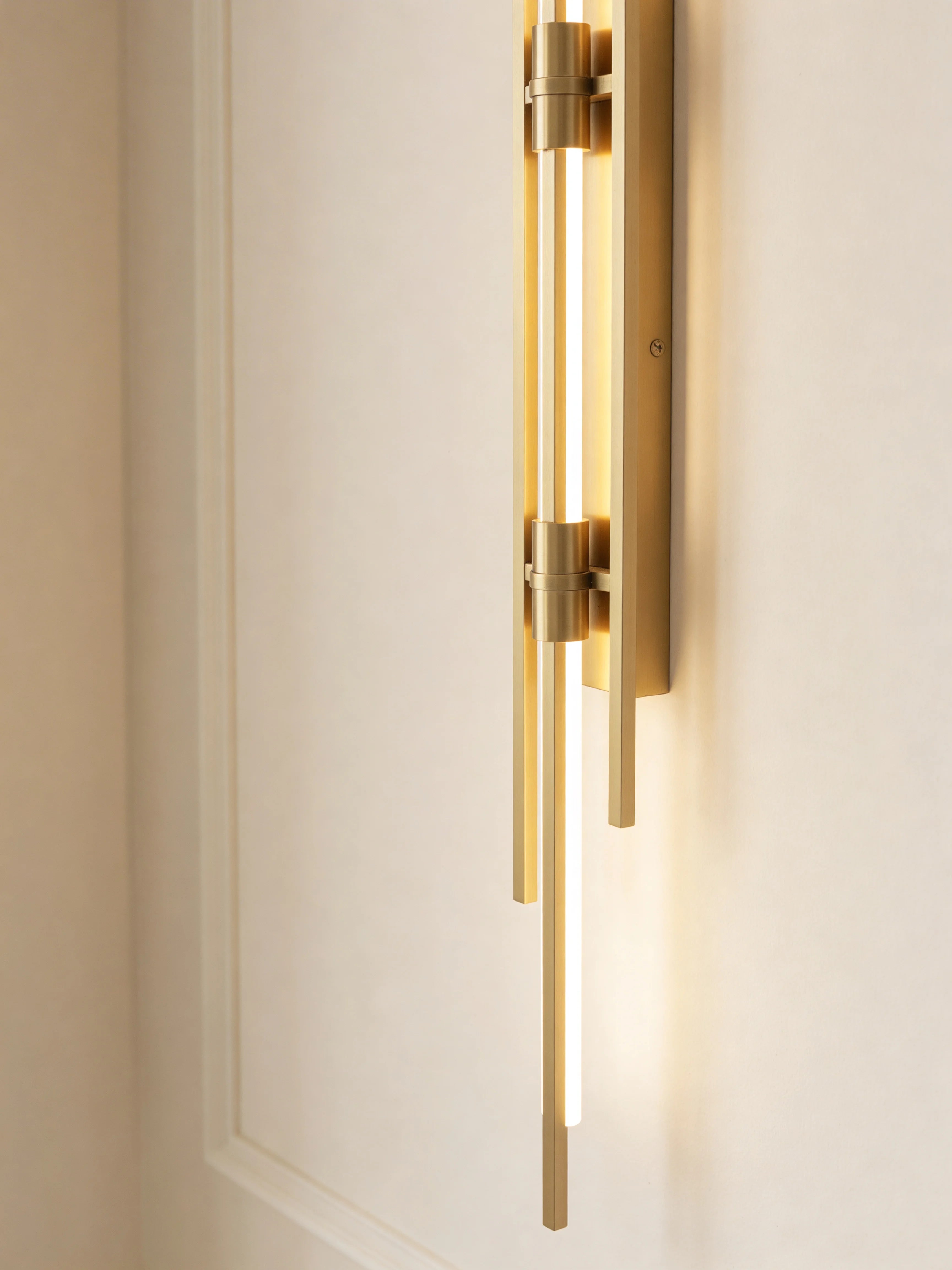 Luxury Slim LED Crystal Wall Light Sconce