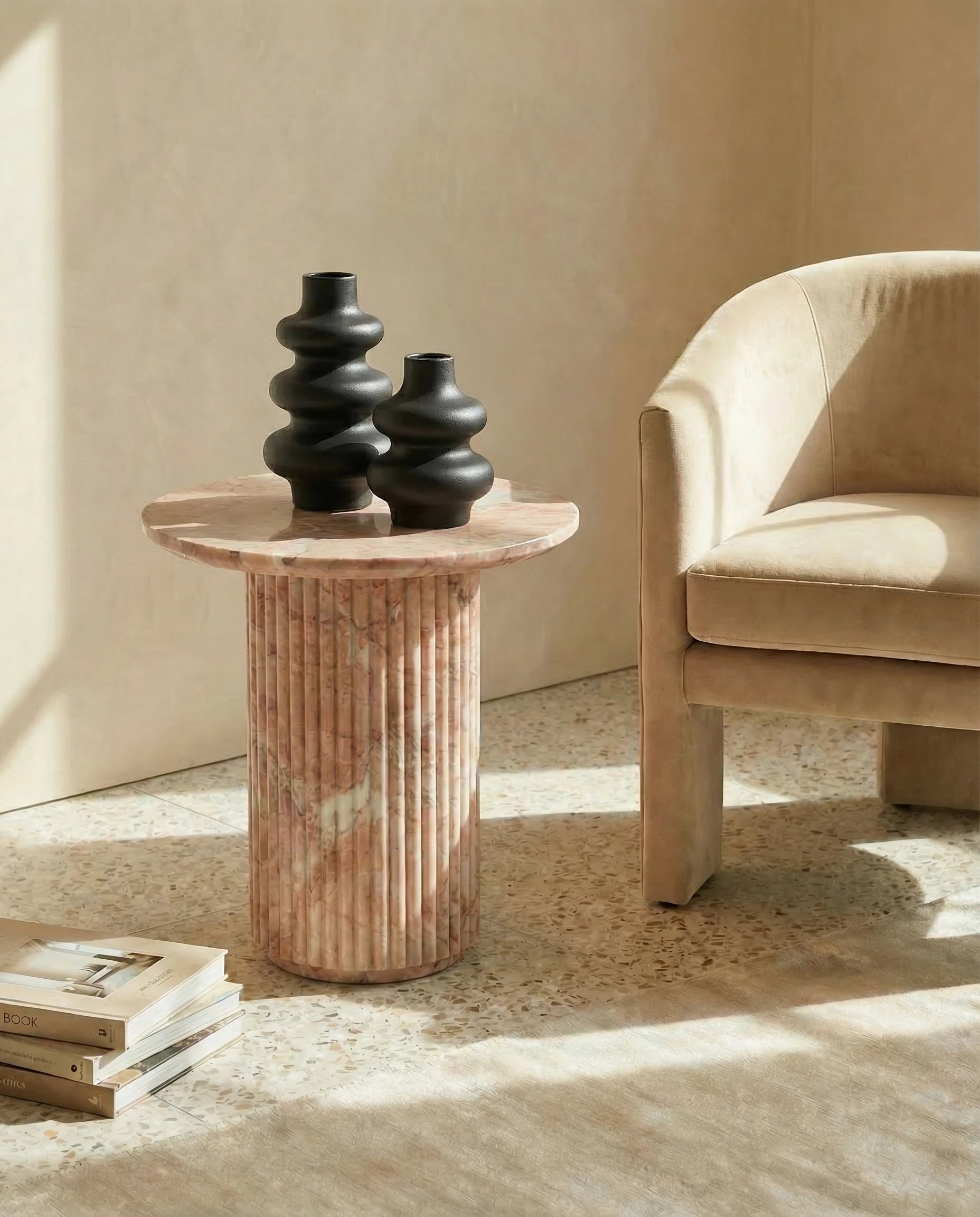 Obsidian Curvy Glossy Black Ceramic Vase