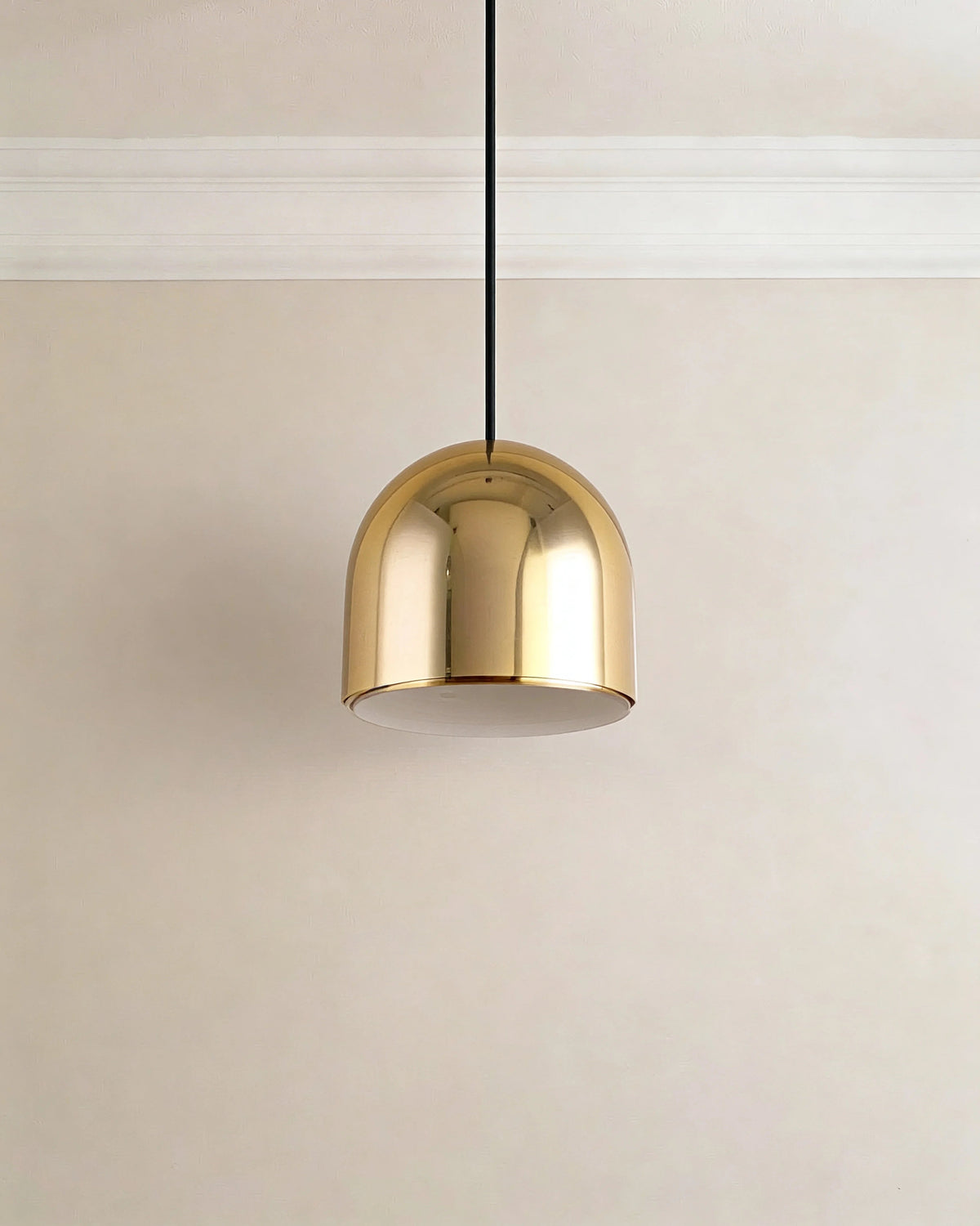 Gold Pendant Light in Dubai