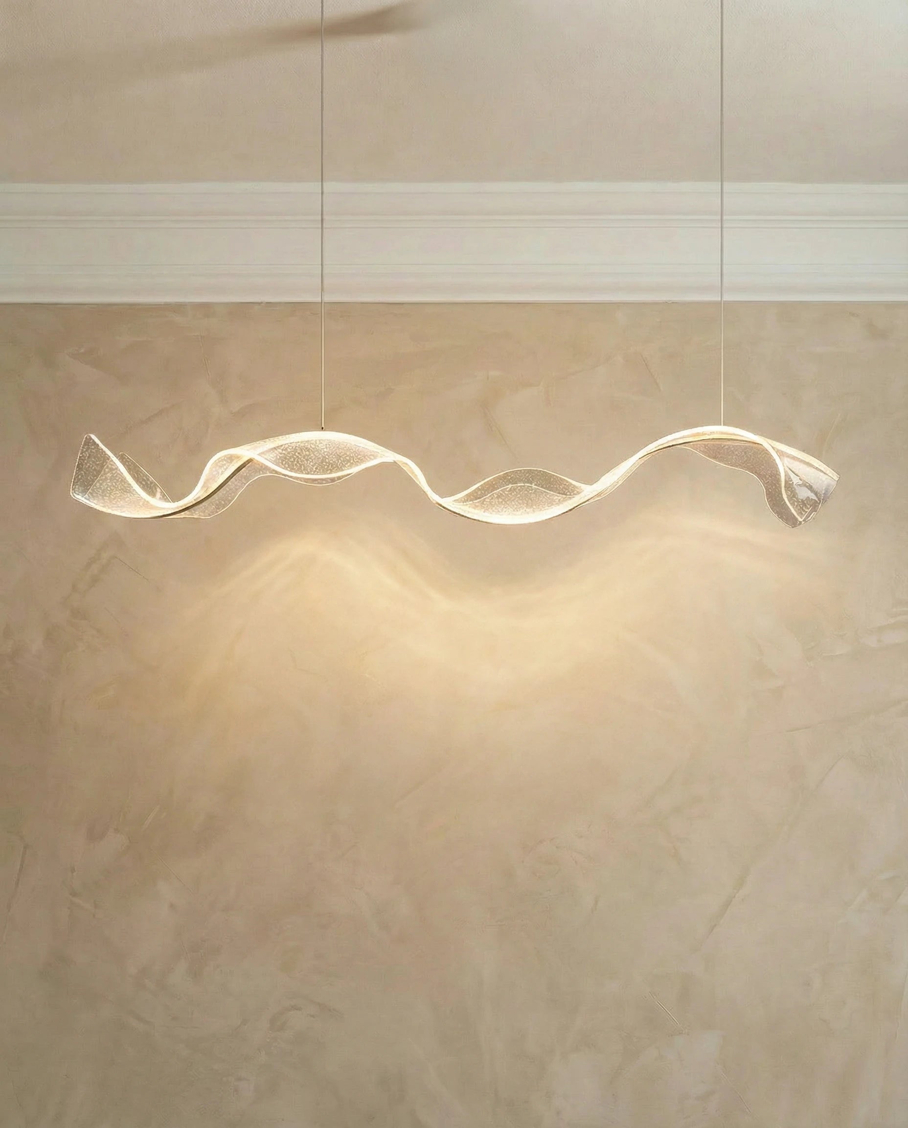 Shamsa Wavy LED Pendant Light