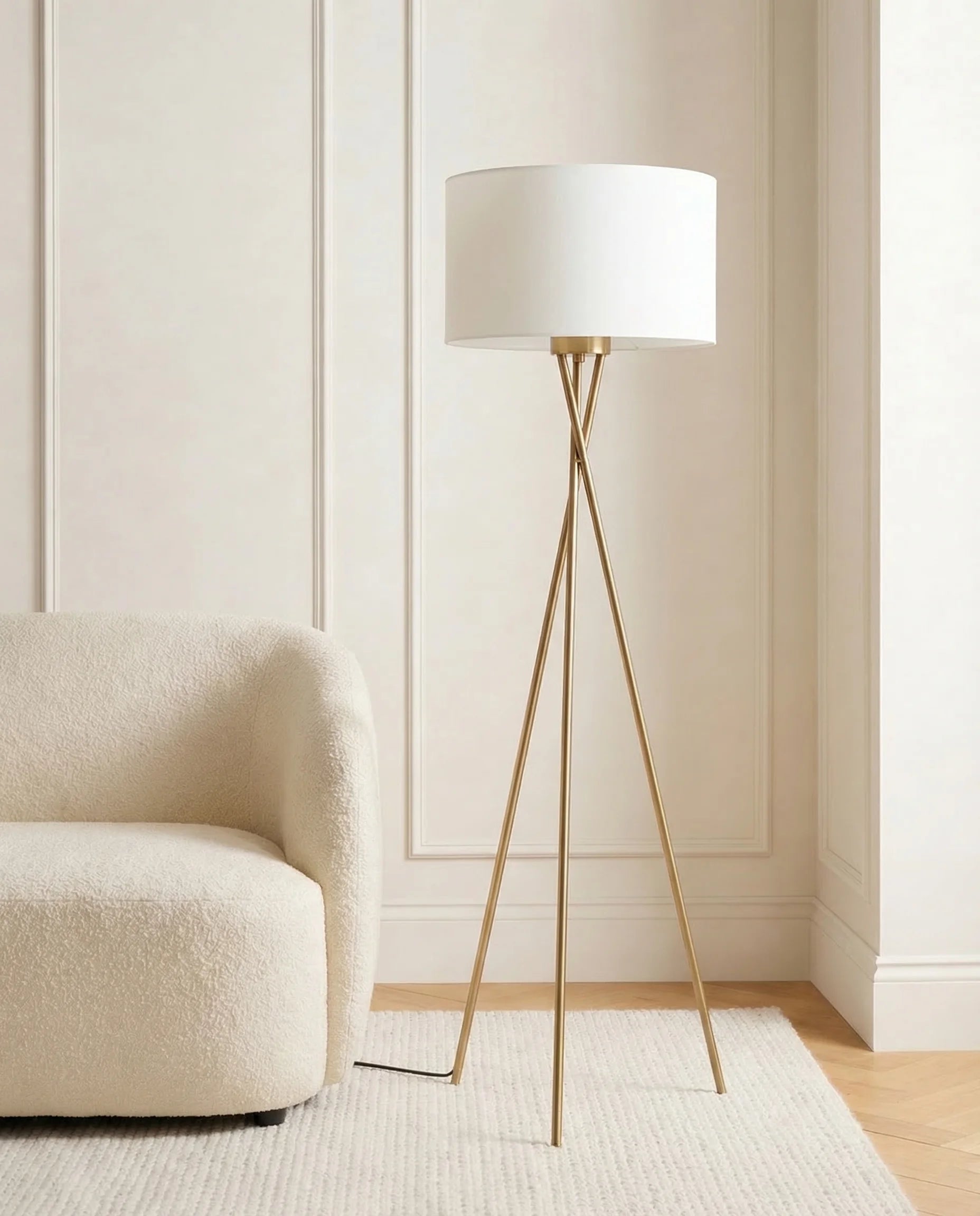Sona Classic Tripod Floor Lamp