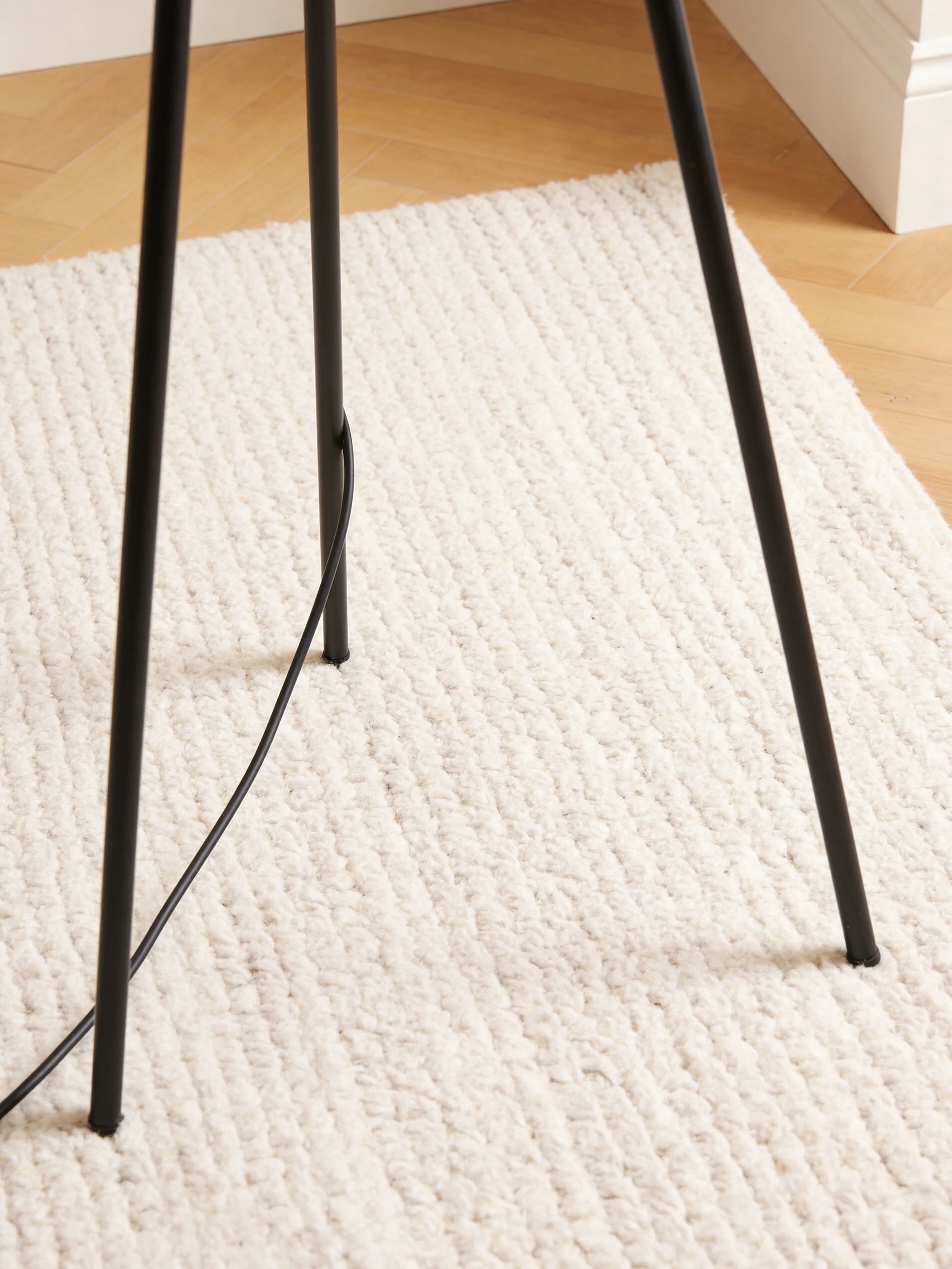 Superloon Black Adjustable Tripod Floor Lamp